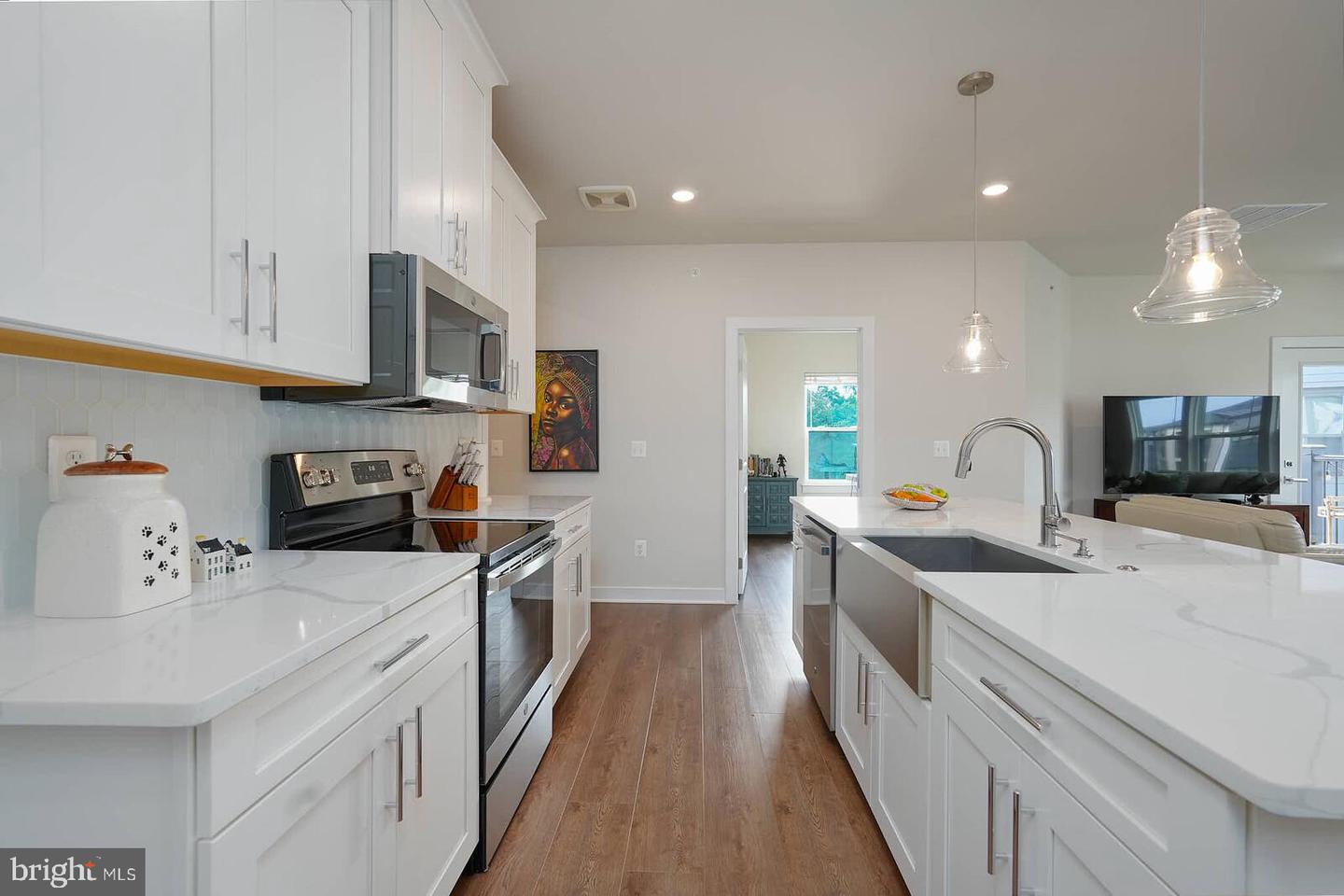 12865 MOSAIC PARK WAY #3Y, HERNDON, Virginia 20171, 2 Bedrooms Bedrooms, ,2 BathroomsBathrooms,Residential,For sale,12865 MOSAIC PARK WAY #3Y,VAFX2268312 MLS # VAFX2268312