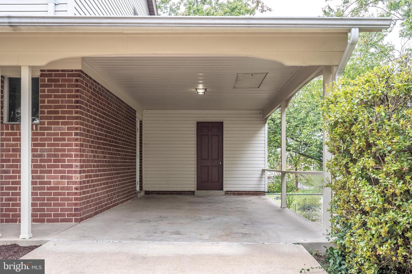 6902 ONTARIO ST, SPRINGFIELD, Virginia 22152, 4 Bedrooms Bedrooms, ,2 BathroomsBathrooms,Residential,For sale,6902 ONTARIO ST,VAFX2268326 MLS # VAFX2268326