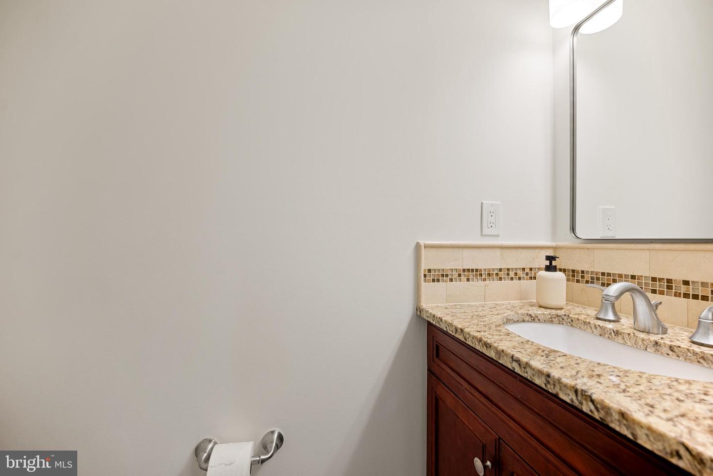 13196 SCOTTISH HUNT LN, BRISTOW, Virginia 20136, 5 Bedrooms Bedrooms, ,3 BathroomsBathrooms,Residential,For sale,13196 SCOTTISH HUNT LN,VAPW2104422 MLS # VAPW2104422