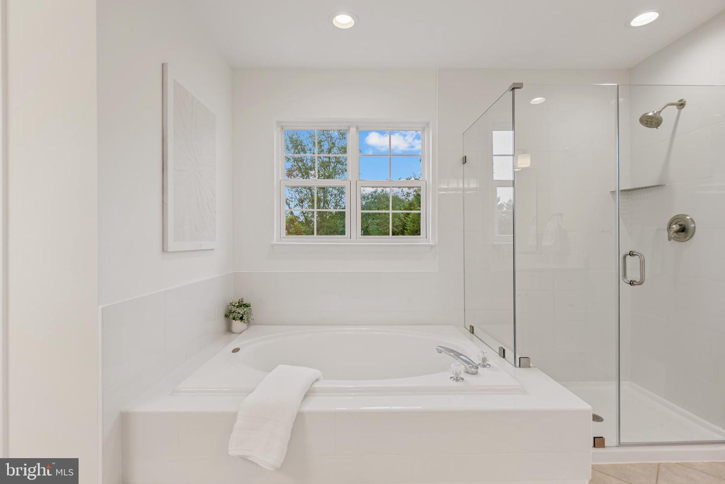 13196 SCOTTISH HUNT LN, BRISTOW, Virginia 20136, 5 Bedrooms Bedrooms, ,3 BathroomsBathrooms,Residential,For sale,13196 SCOTTISH HUNT LN,VAPW2104422 MLS # VAPW2104422