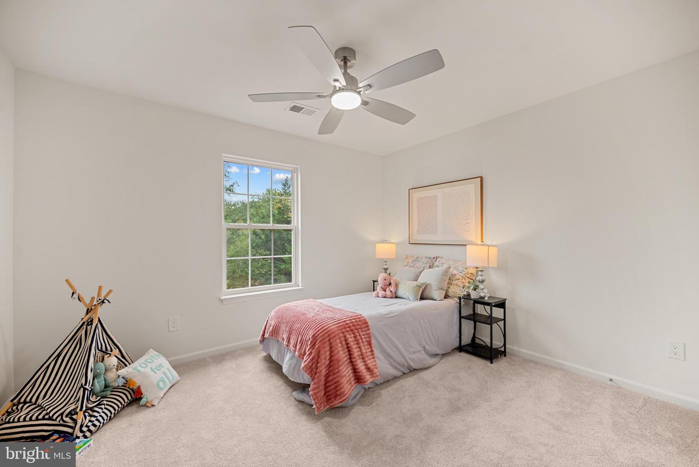 13196 SCOTTISH HUNT LN, BRISTOW, Virginia 20136, 5 Bedrooms Bedrooms, ,3 BathroomsBathrooms,Residential,For sale,13196 SCOTTISH HUNT LN,VAPW2104422 MLS # VAPW2104422