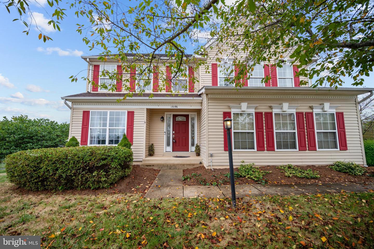 13196 SCOTTISH HUNT LN, BRISTOW, Virginia 20136, 5 Bedrooms Bedrooms, ,3 BathroomsBathrooms,Residential,For sale,13196 SCOTTISH HUNT LN,VAPW2104422 MLS # VAPW2104422