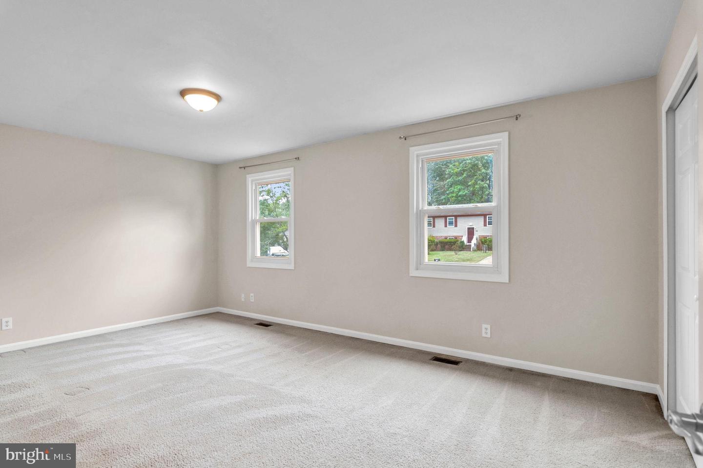 104 STEVENS DR, STAFFORD, Virginia 22556, 3 Bedrooms Bedrooms, 5 Rooms Rooms,2 BathroomsBathrooms,Residential,For sale,104 STEVENS DR,VAST2042800 MLS # VAST2042800