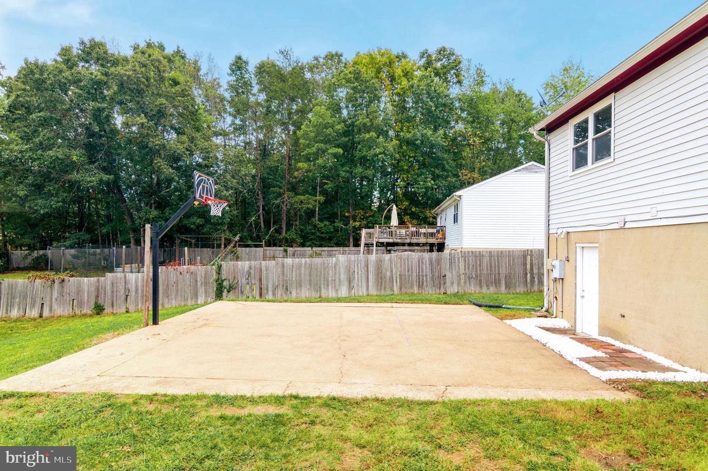 104 STEVENS DR, STAFFORD, Virginia 22556, 3 Bedrooms Bedrooms, 5 Rooms Rooms,2 BathroomsBathrooms,Residential,For sale,104 STEVENS DR,VAST2042800 MLS # VAST2042800