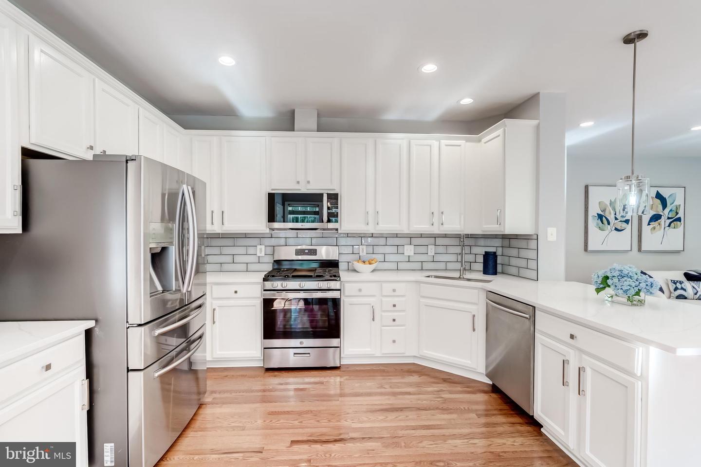 19111 CHARTIER DR, LEESBURG, Virginia 20176, 5 Bedrooms Bedrooms, ,3 BathroomsBathrooms,Residential,For sale,19111 CHARTIER DR,VALO2107260 MLS # VALO2107260