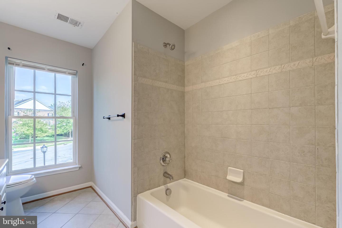 19111 CHARTIER DR, LEESBURG, Virginia 20176, 5 Bedrooms Bedrooms, ,3 BathroomsBathrooms,Residential,For sale,19111 CHARTIER DR,VALO2107260 MLS # VALO2107260