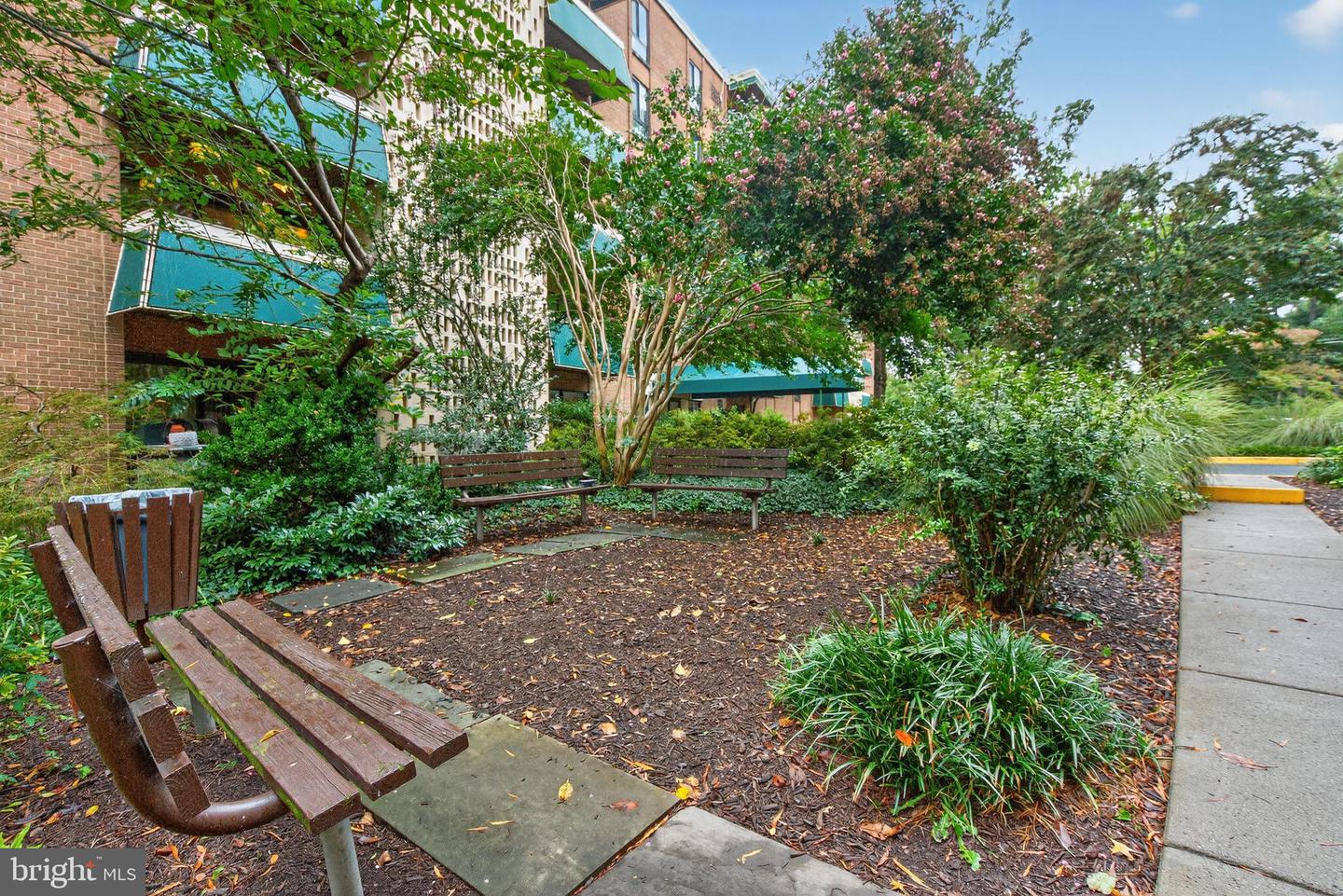 6147 LEESBURG PIKE #602, FALLS CHURCH, Virginia 22041, 1 Bedroom Bedrooms, ,1 BathroomBathrooms,Residential,For sale,6147 LEESBURG PIKE #602,VAFX2268492 MLS # VAFX2268492