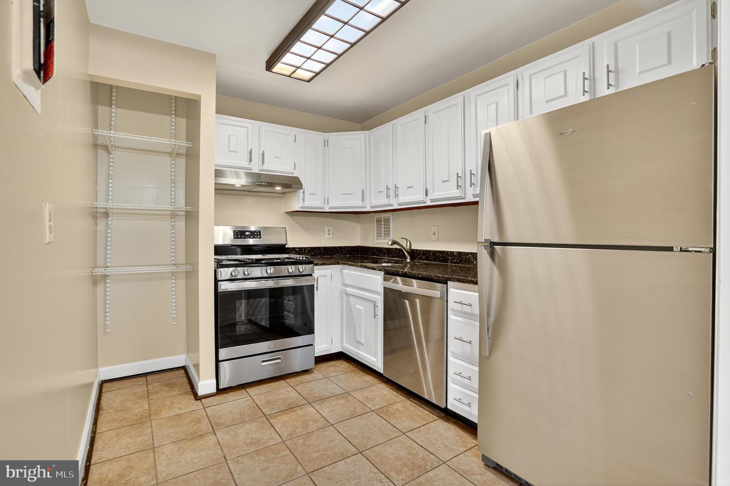 6147 LEESBURG PIKE #602, FALLS CHURCH, Virginia 22041, 1 Bedroom Bedrooms, ,1 BathroomBathrooms,Residential,For sale,6147 LEESBURG PIKE #602,VAFX2268492 MLS # VAFX2268492