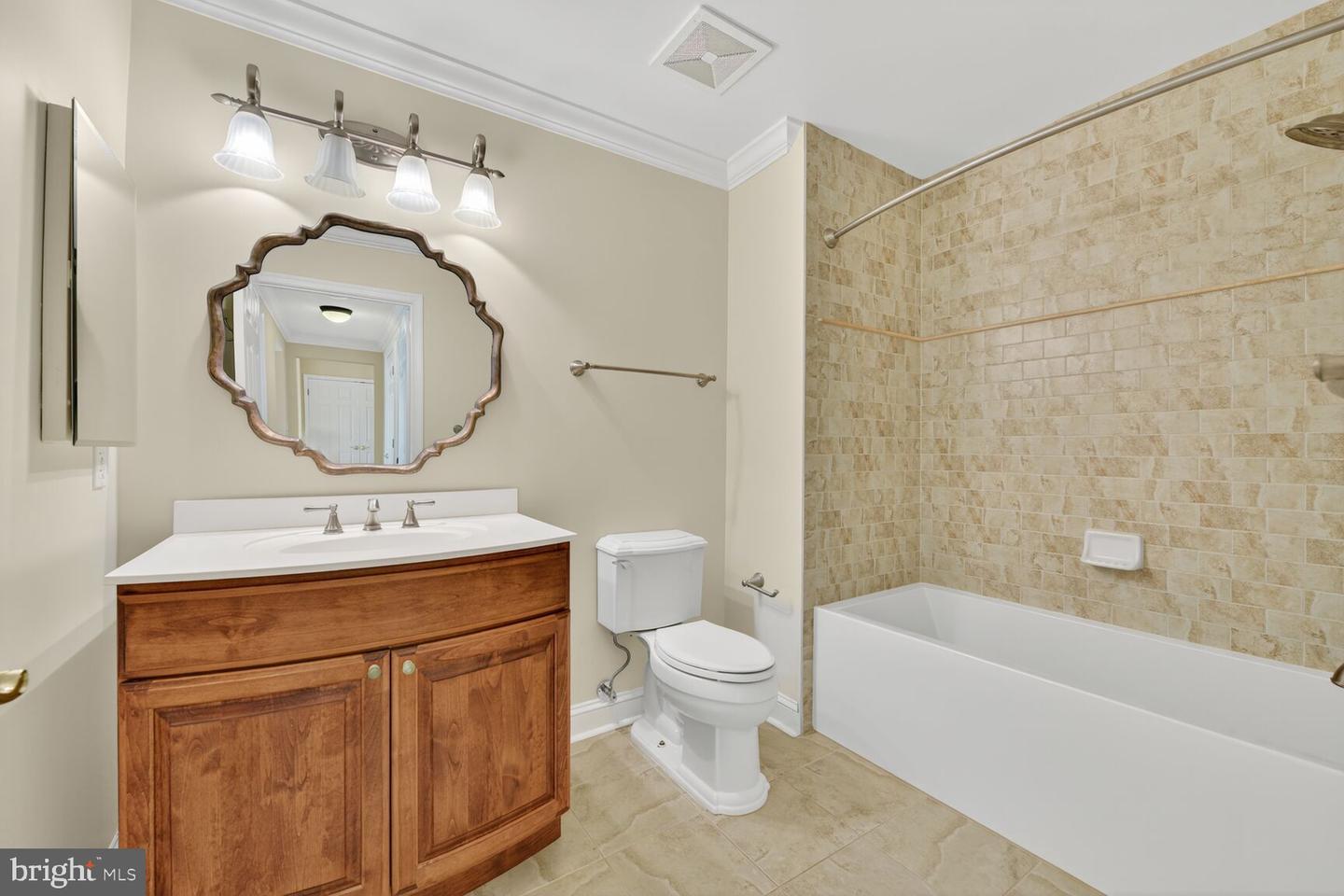 11776 STRATFORD HOUSE PL #507, RESTON, Virginia 20190, 2 Bedrooms Bedrooms, ,2 BathroomsBathrooms,Residential,For sale,11776 STRATFORD HOUSE PL #507,VAFX2268504 MLS # VAFX2268504