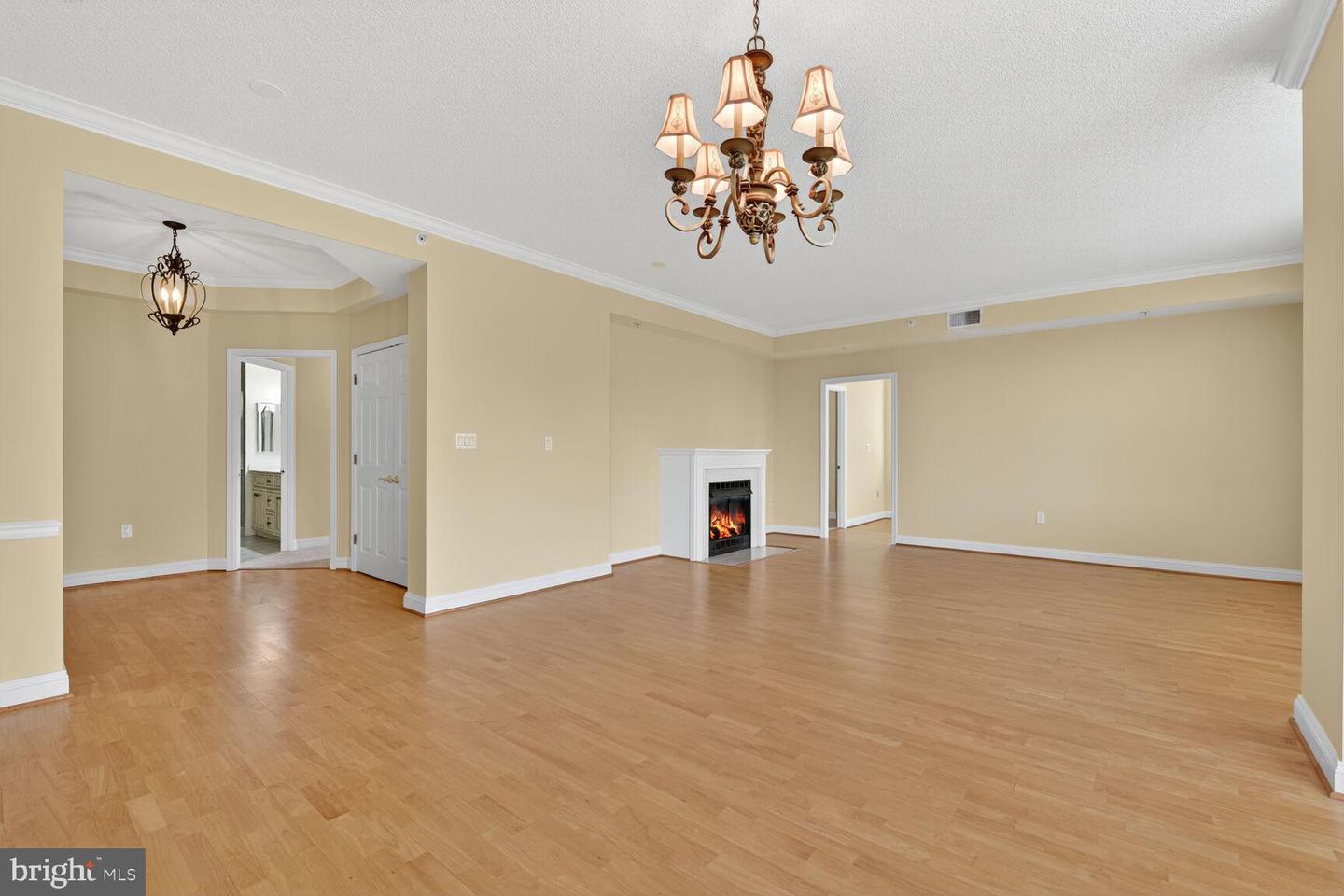 11776 STRATFORD HOUSE PL #507, RESTON, Virginia 20190, 2 Bedrooms Bedrooms, ,2 BathroomsBathrooms,Residential,For sale,11776 STRATFORD HOUSE PL #507,VAFX2268504 MLS # VAFX2268504