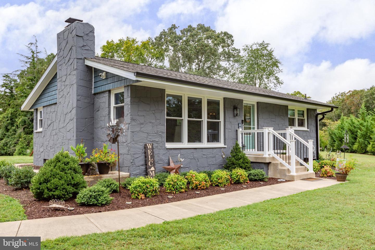 600 RAMOTH CHURCH RD, FREDERICKSBURG, Virginia 22406, 4 Bedrooms Bedrooms, ,2 BathroomsBathrooms,Residential,For sale,600 RAMOTH CHURCH RD,VAST2042816 MLS # VAST2042816