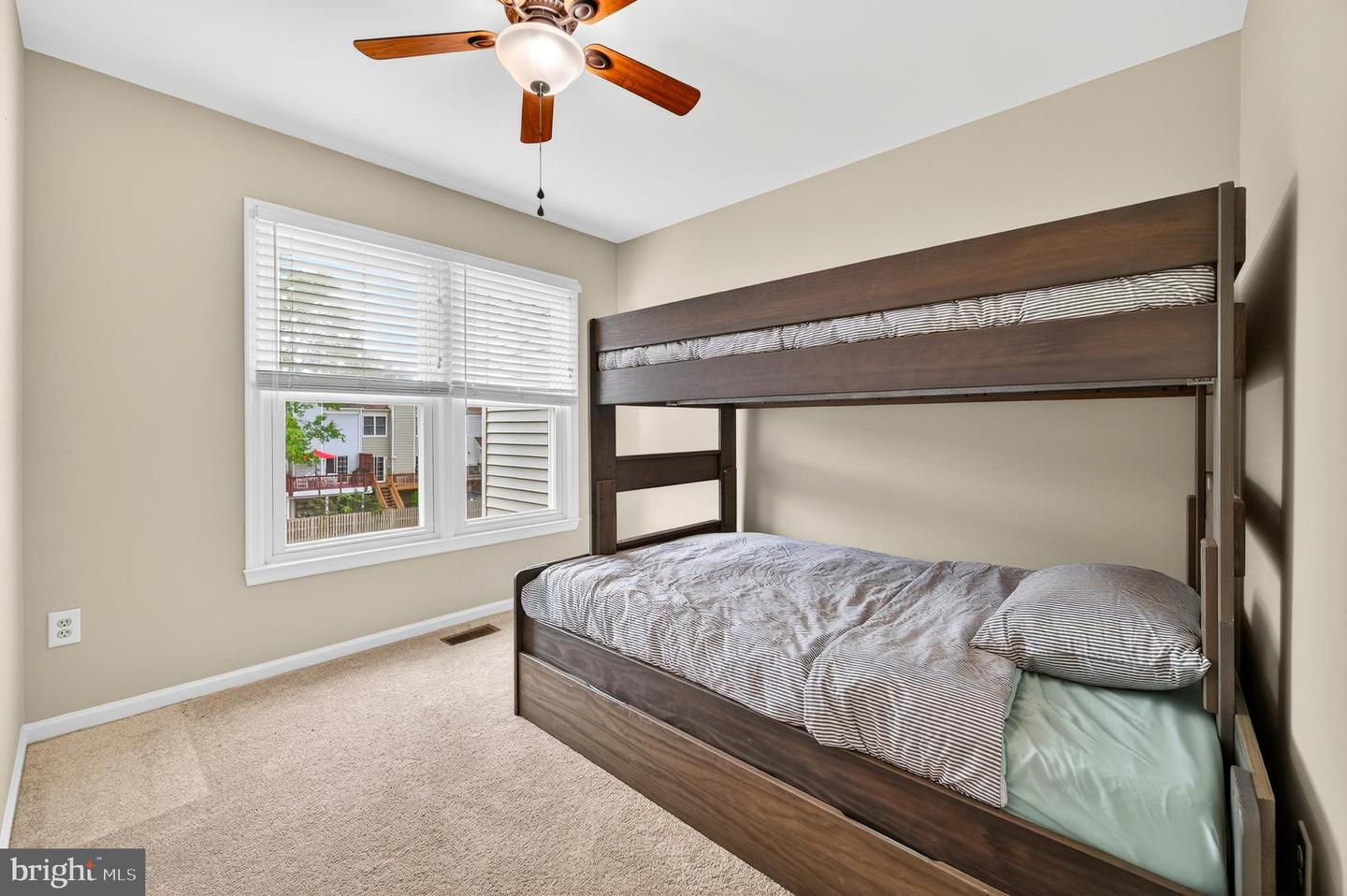5191 GLEN MEADOW DR, CENTREVILLE, Virginia 20120, 4 Bedrooms Bedrooms, ,2 BathroomsBathrooms,Residential,For sale,5191 GLEN MEADOW DR,VAFX2268536 MLS # VAFX2268536