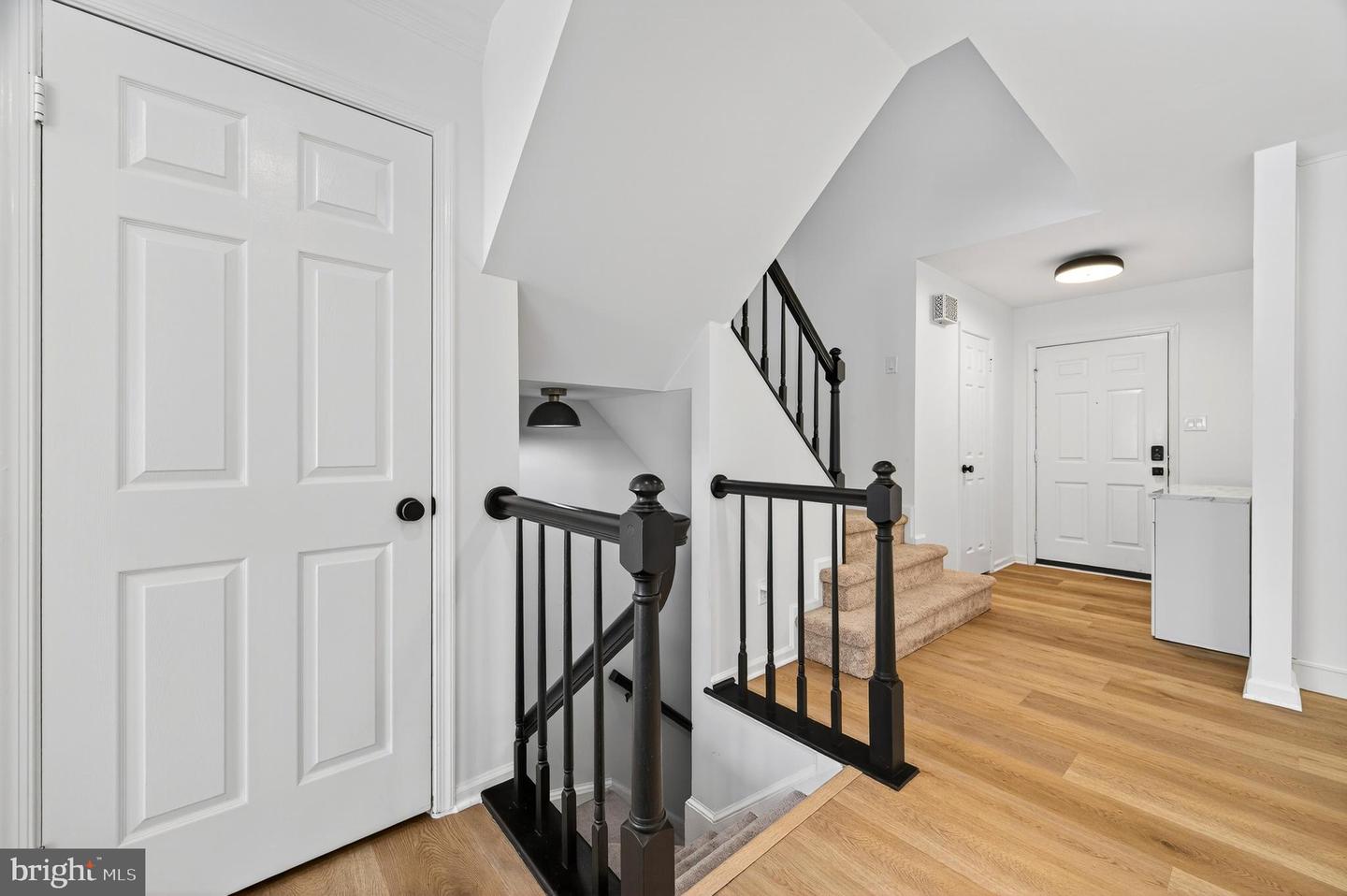 5191 GLEN MEADOW DR, CENTREVILLE, Virginia 20120, 4 Bedrooms Bedrooms, ,2 BathroomsBathrooms,Residential,For sale,5191 GLEN MEADOW DR,VAFX2268536 MLS # VAFX2268536