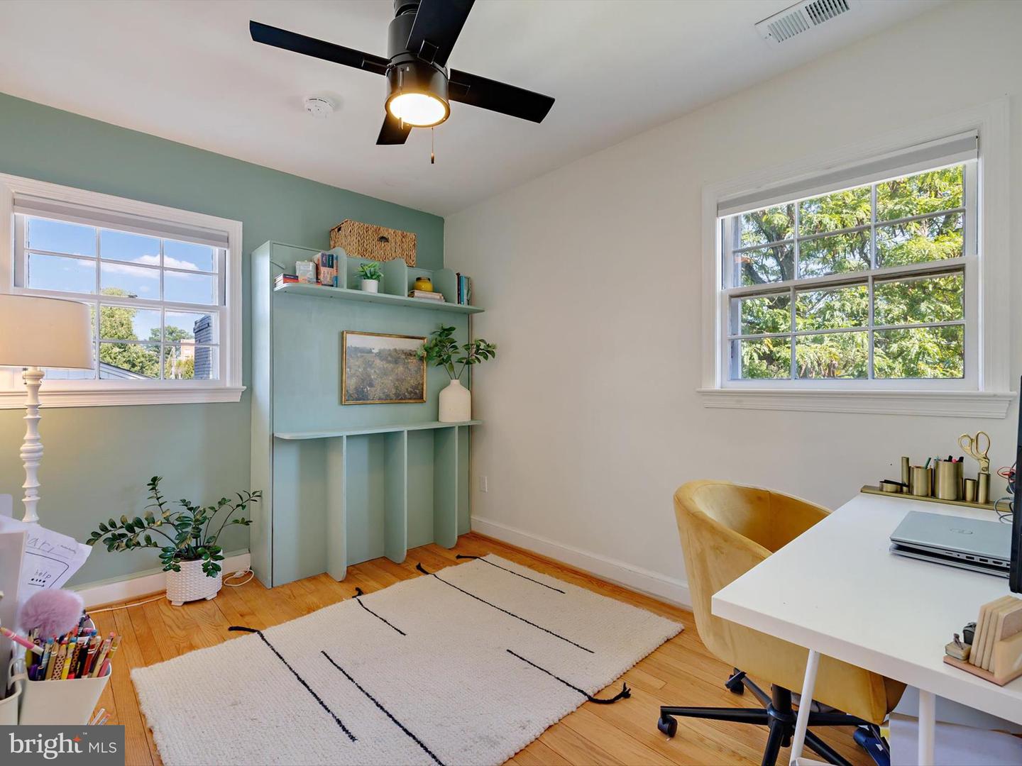 2040 N WOODSTOCK ST, ARLINGTON, Virginia 22207, 5 Bedrooms Bedrooms, ,2 BathroomsBathrooms,Residential,For sale,2040 N WOODSTOCK ST,VAAR2064034 MLS # VAAR2064034