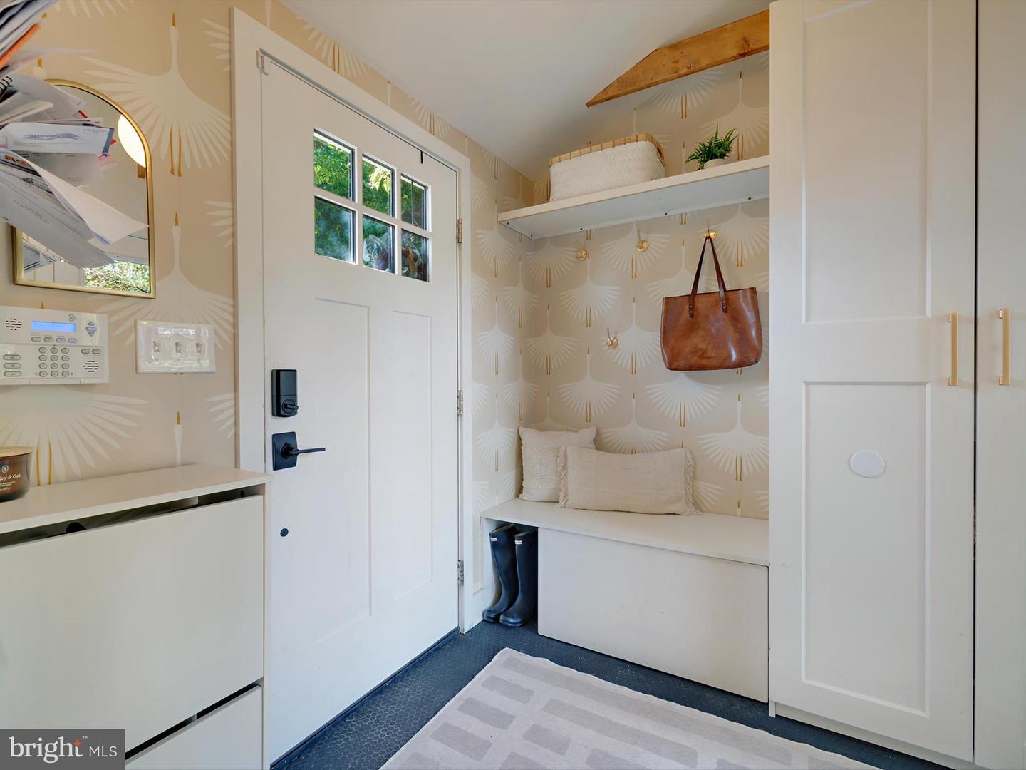 2040 N WOODSTOCK ST, ARLINGTON, Virginia 22207, 5 Bedrooms Bedrooms, ,2 BathroomsBathrooms,Residential,For sale,2040 N WOODSTOCK ST,VAAR2064034 MLS # VAAR2064034