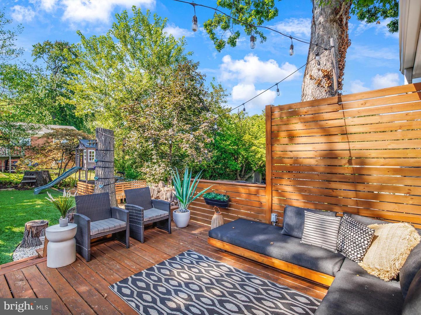 2040 N WOODSTOCK ST, ARLINGTON, Virginia 22207, 5 Bedrooms Bedrooms, ,2 BathroomsBathrooms,Residential,For sale,2040 N WOODSTOCK ST,VAAR2064034 MLS # VAAR2064034