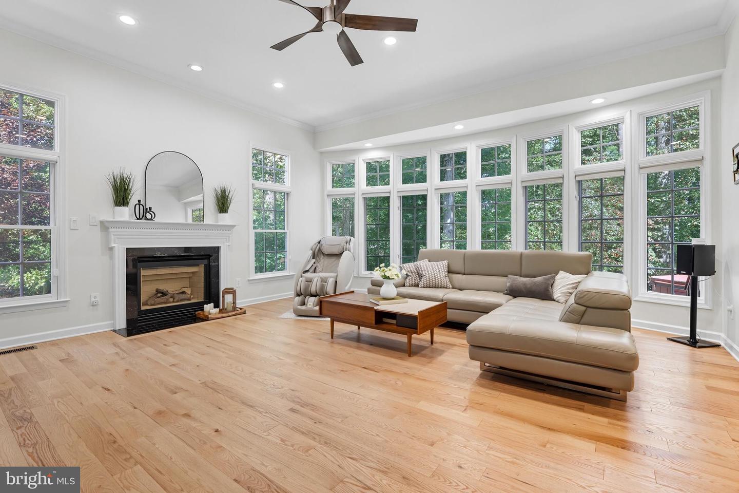 4769 SUN ORCHARD DR, CHANTILLY, Virginia 20151, 6 Bedrooms Bedrooms, ,4 BathroomsBathrooms,Residential,For sale,4769 SUN ORCHARD DR,VAFX2268554 MLS # VAFX2268554