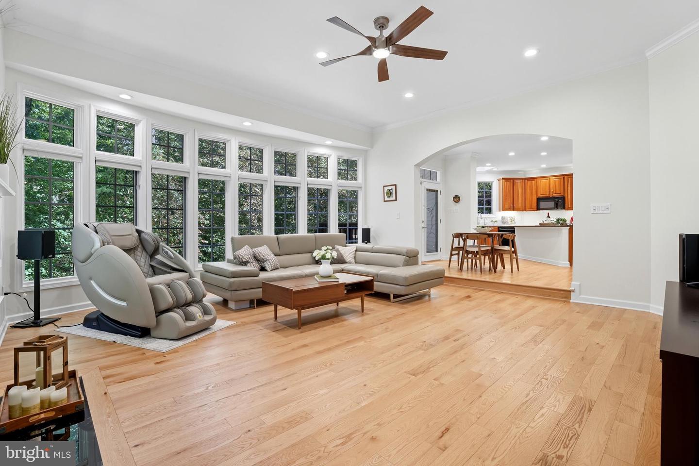 4769 SUN ORCHARD DR, CHANTILLY, Virginia 20151, 6 Bedrooms Bedrooms, ,4 BathroomsBathrooms,Residential,For sale,4769 SUN ORCHARD DR,VAFX2268554 MLS # VAFX2268554