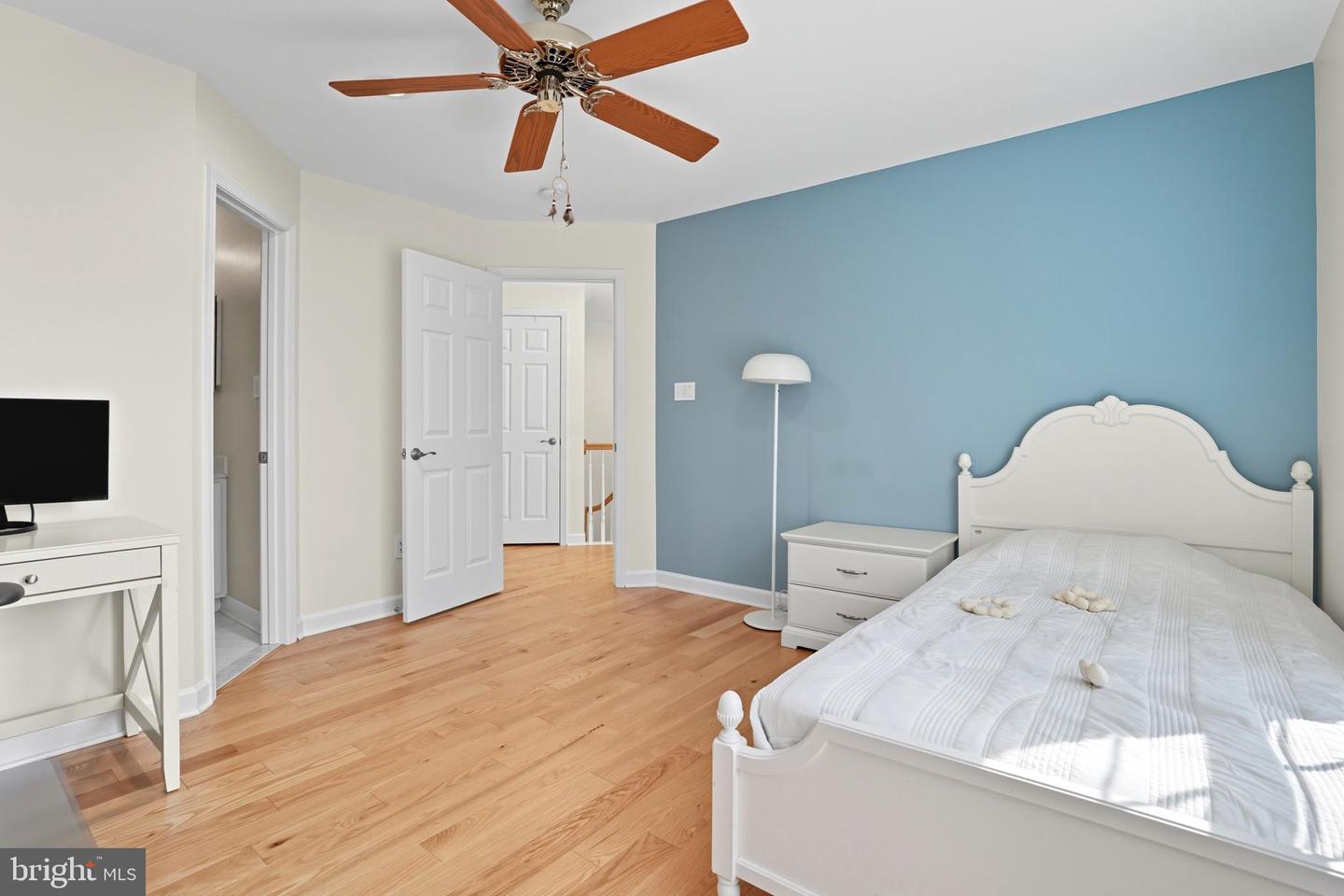 4769 SUN ORCHARD DR, CHANTILLY, Virginia 20151, 6 Bedrooms Bedrooms, ,4 BathroomsBathrooms,Residential,For sale,4769 SUN ORCHARD DR,VAFX2268554 MLS # VAFX2268554