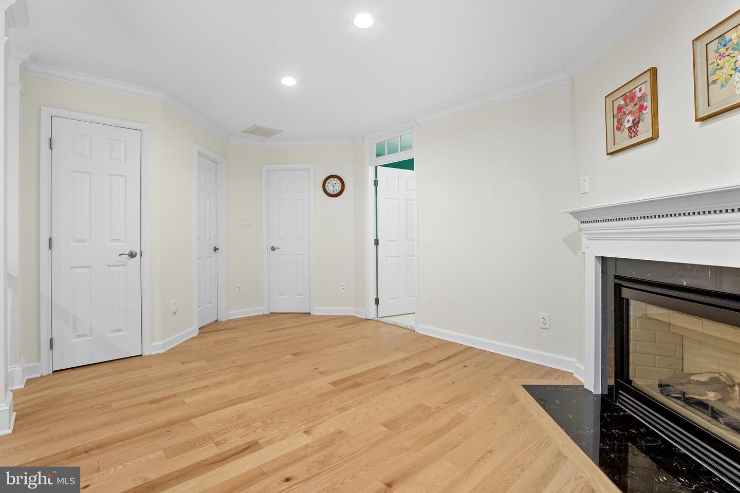 4769 SUN ORCHARD DR, CHANTILLY, Virginia 20151, 6 Bedrooms Bedrooms, ,4 BathroomsBathrooms,Residential,For sale,4769 SUN ORCHARD DR,VAFX2268554 MLS # VAFX2268554