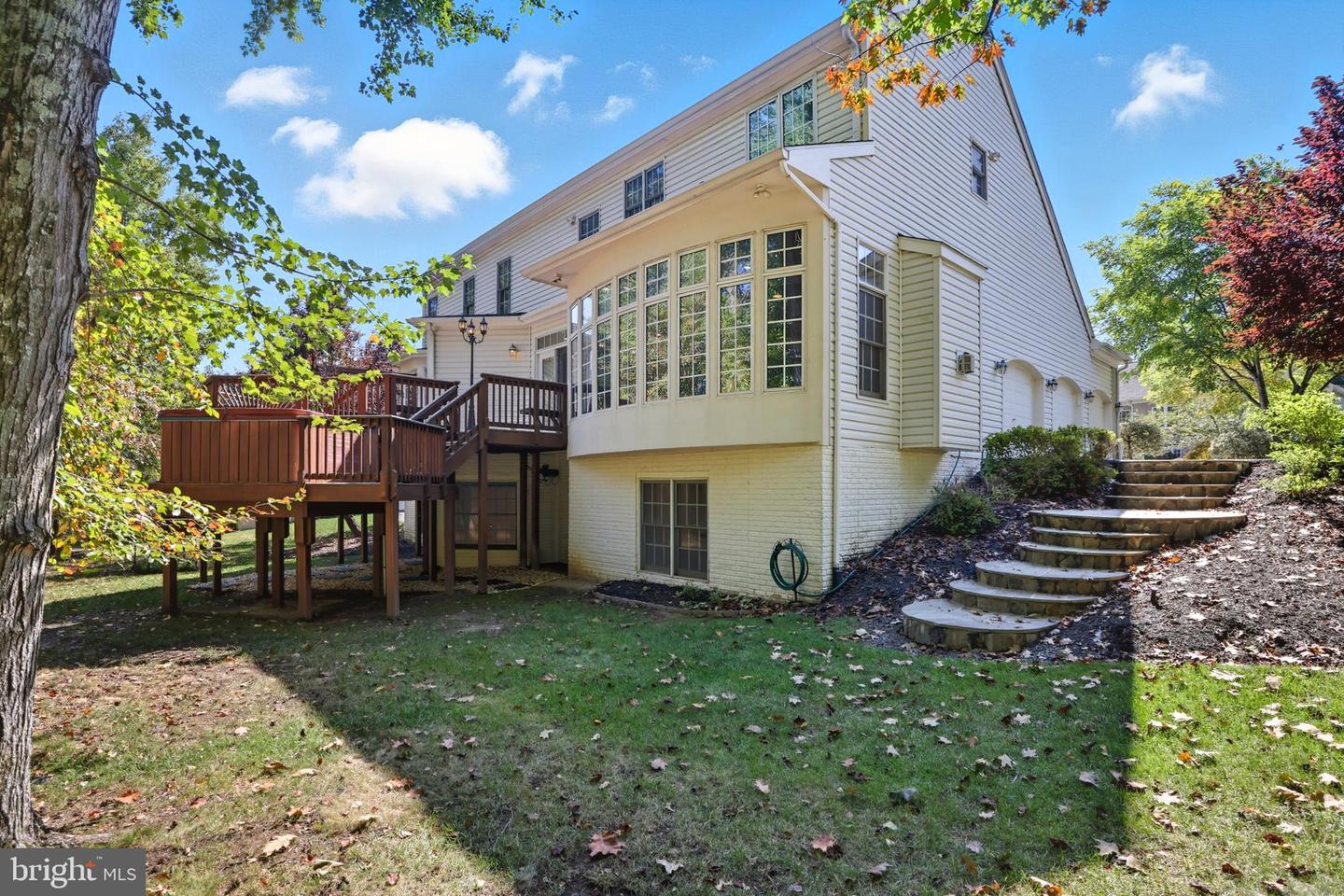 4769 SUN ORCHARD DR, CHANTILLY, Virginia 20151, 6 Bedrooms Bedrooms, ,4 BathroomsBathrooms,Residential,For sale,4769 SUN ORCHARD DR,VAFX2268554 MLS # VAFX2268554