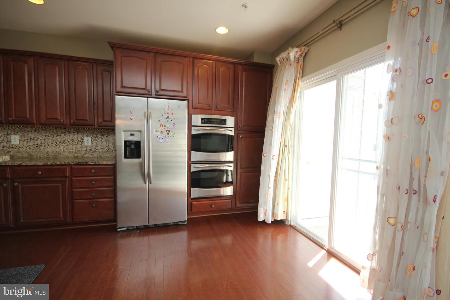 14211-B SAINT GERMAIN DR #26, CENTREVILLE, Virginia 20121, 3 Bedrooms Bedrooms, 11 Rooms Rooms,2 BathroomsBathrooms,Residential,For sale,14211-B SAINT GERMAIN DR #26,VAFX2268570 MLS # VAFX2268570
