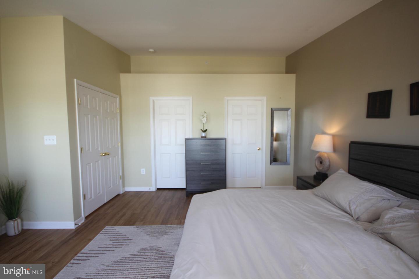 14211-B SAINT GERMAIN DR #26, CENTREVILLE, Virginia 20121, 3 Bedrooms Bedrooms, 11 Rooms Rooms,2 BathroomsBathrooms,Residential,For sale,14211-B SAINT GERMAIN DR #26,VAFX2268570 MLS # VAFX2268570