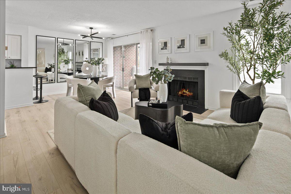 3150-L COVEWOOD CT #L, FALLS CHURCH, Virginia 22042, 1 Bedroom Bedrooms, ,1 BathroomBathrooms,Residential,For sale,3150-L COVEWOOD CT #L,VAFX2268590 MLS # VAFX2268590