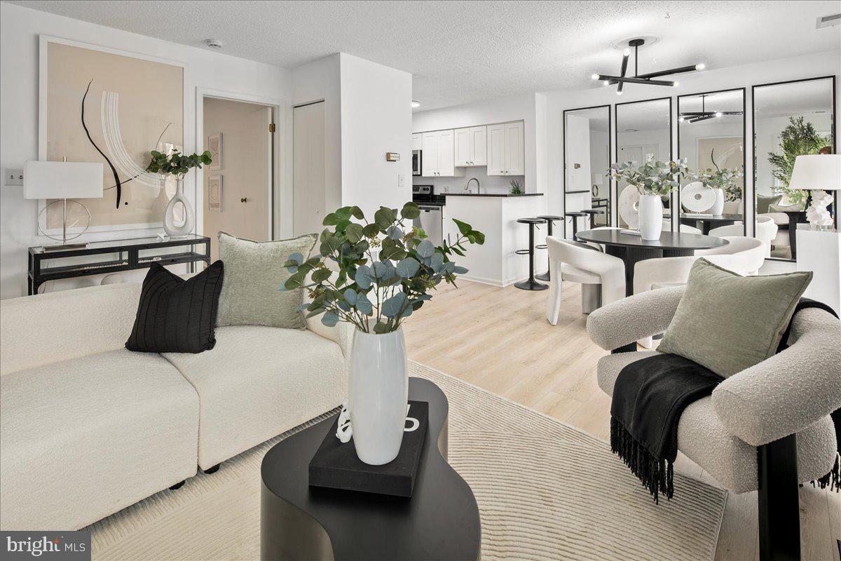 3150-L COVEWOOD CT #L, FALLS CHURCH, Virginia 22042, 1 Bedroom Bedrooms, ,1 BathroomBathrooms,Residential,For sale,3150-L COVEWOOD CT #L,VAFX2268590 MLS # VAFX2268590