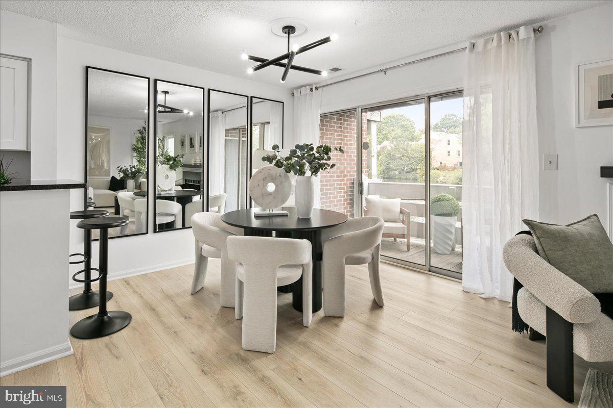 3150-L COVEWOOD CT #L, FALLS CHURCH, Virginia 22042, 1 Bedroom Bedrooms, ,1 BathroomBathrooms,Residential,For sale,3150-L COVEWOOD CT #L,VAFX2268590 MLS # VAFX2268590