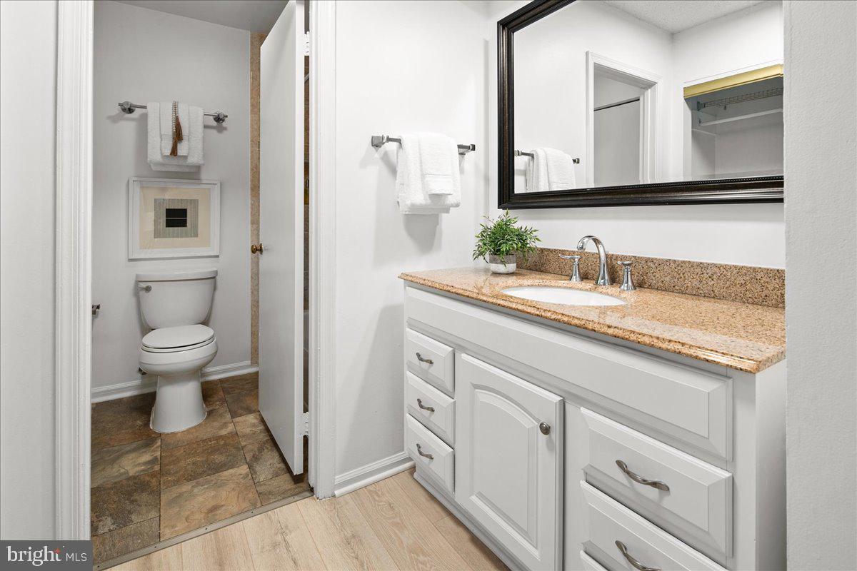3150-L COVEWOOD CT #L, FALLS CHURCH, Virginia 22042, 1 Bedroom Bedrooms, ,1 BathroomBathrooms,Residential,For sale,3150-L COVEWOOD CT #L,VAFX2268590 MLS # VAFX2268590