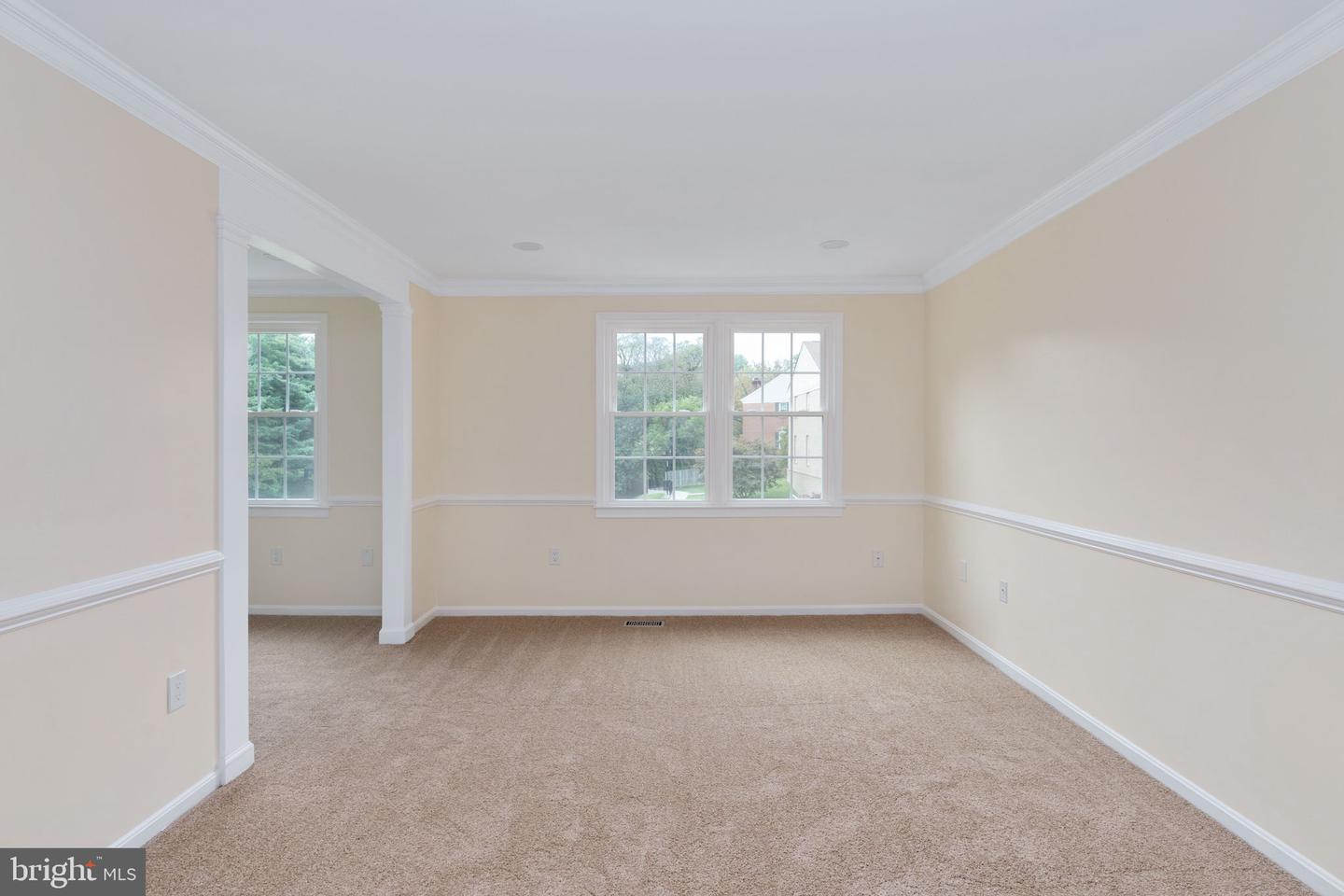 10425 CARRIAGEPARK CT, FAIRFAX, Virginia 22032, 4 Bedrooms Bedrooms, ,2 BathroomsBathrooms,Residential,For sale,10425 CARRIAGEPARK CT,VAFX2268604 MLS # VAFX2268604