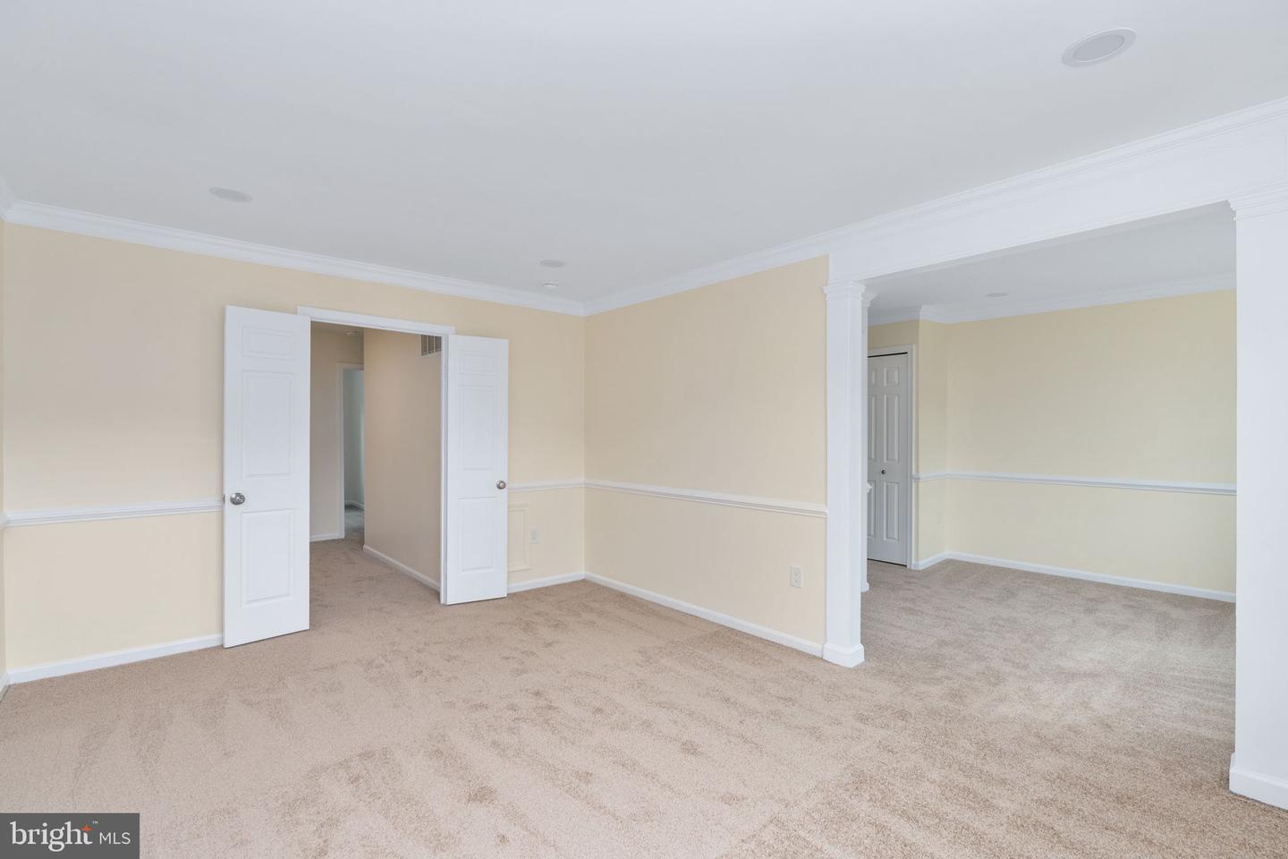 10425 CARRIAGEPARK CT, FAIRFAX, Virginia 22032, 4 Bedrooms Bedrooms, ,2 BathroomsBathrooms,Residential,For sale,10425 CARRIAGEPARK CT,VAFX2268604 MLS # VAFX2268604