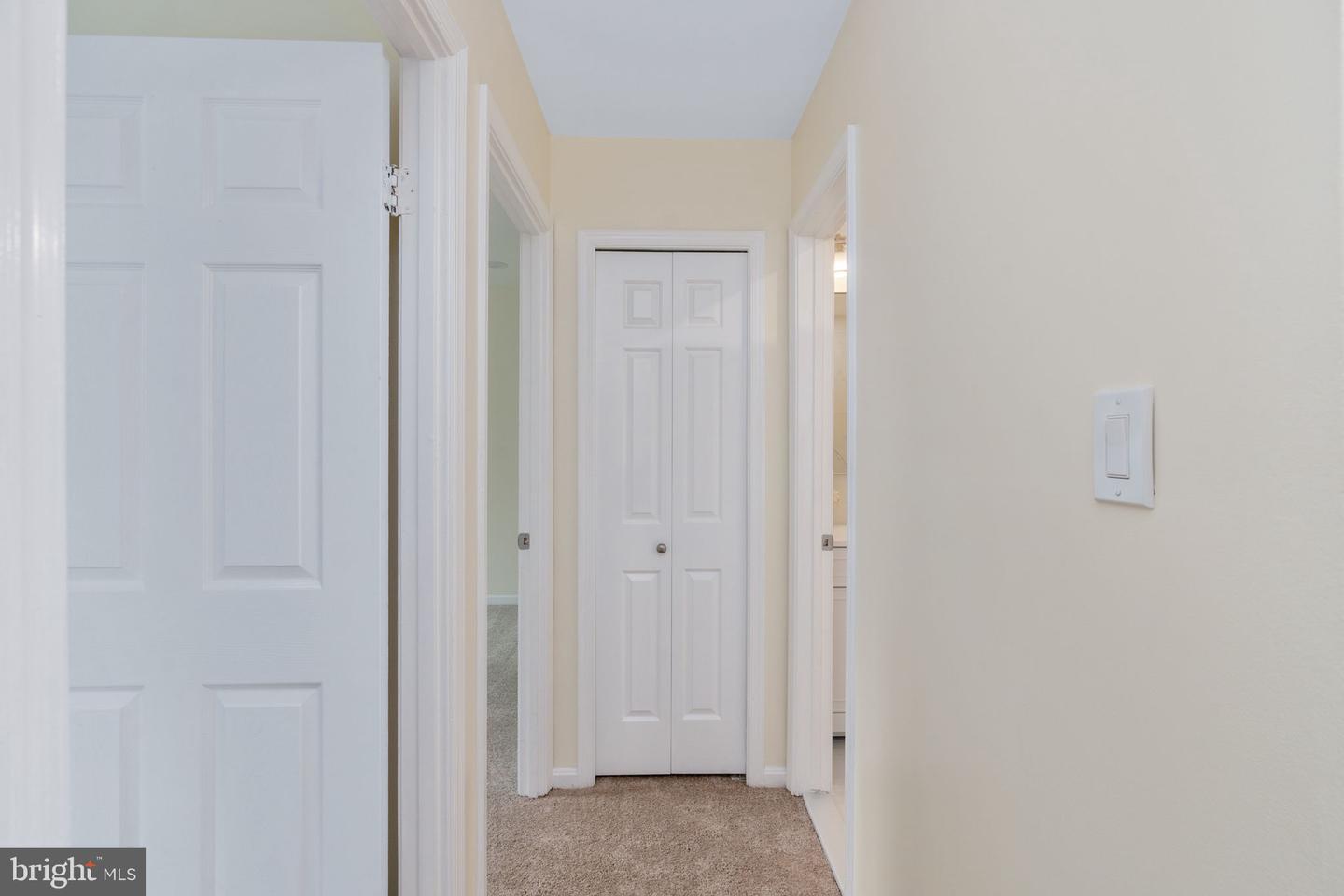 10425 CARRIAGEPARK CT, FAIRFAX, Virginia 22032, 4 Bedrooms Bedrooms, ,2 BathroomsBathrooms,Residential,For sale,10425 CARRIAGEPARK CT,VAFX2268604 MLS # VAFX2268604