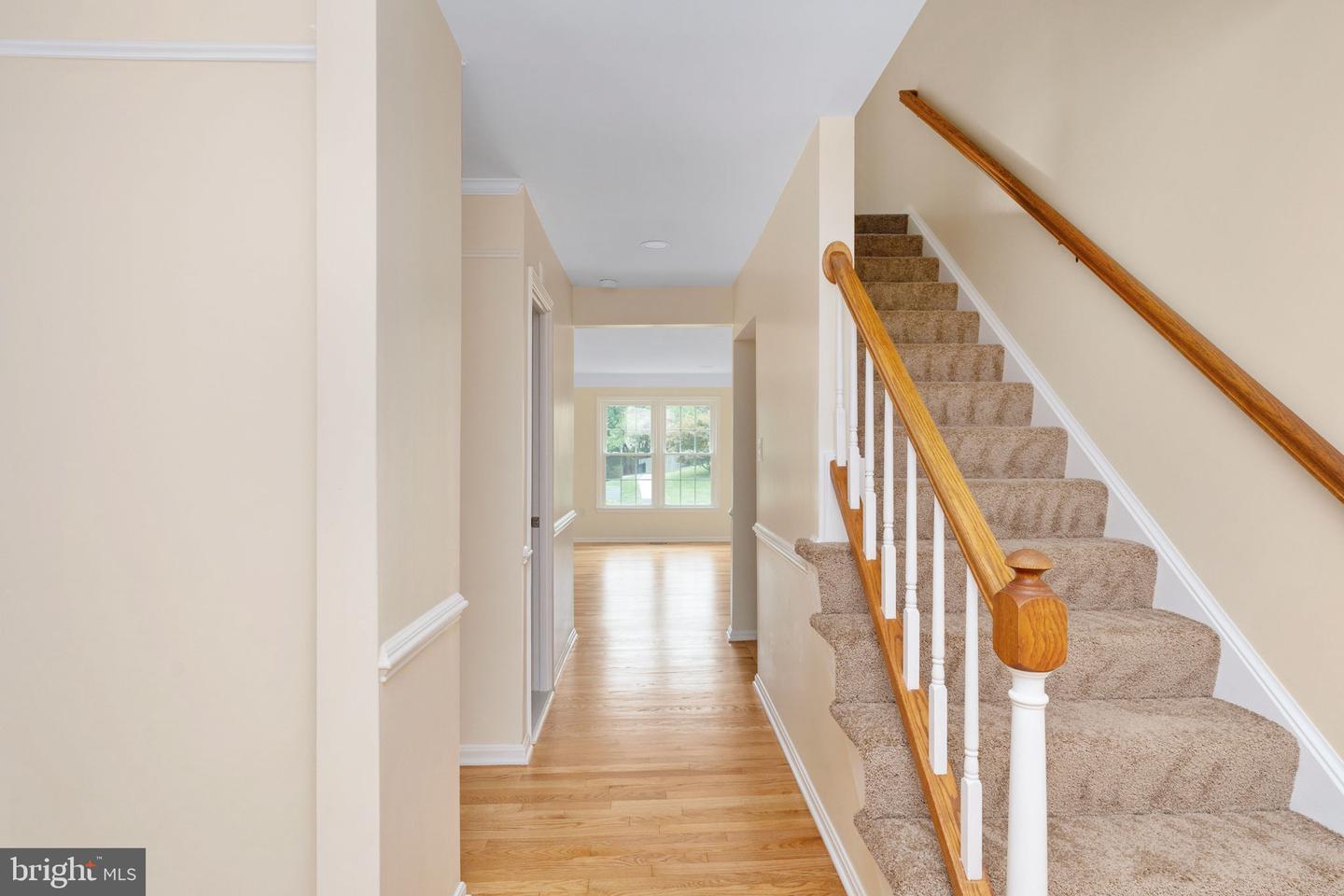 10425 CARRIAGEPARK CT, FAIRFAX, Virginia 22032, 4 Bedrooms Bedrooms, ,2 BathroomsBathrooms,Residential,For sale,10425 CARRIAGEPARK CT,VAFX2268604 MLS # VAFX2268604