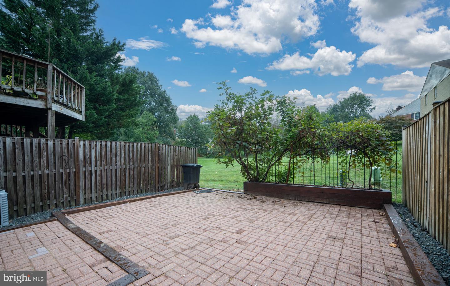 10425 CARRIAGEPARK CT, FAIRFAX, Virginia 22032, 4 Bedrooms Bedrooms, ,2 BathroomsBathrooms,Residential,For sale,10425 CARRIAGEPARK CT,VAFX2268604 MLS # VAFX2268604