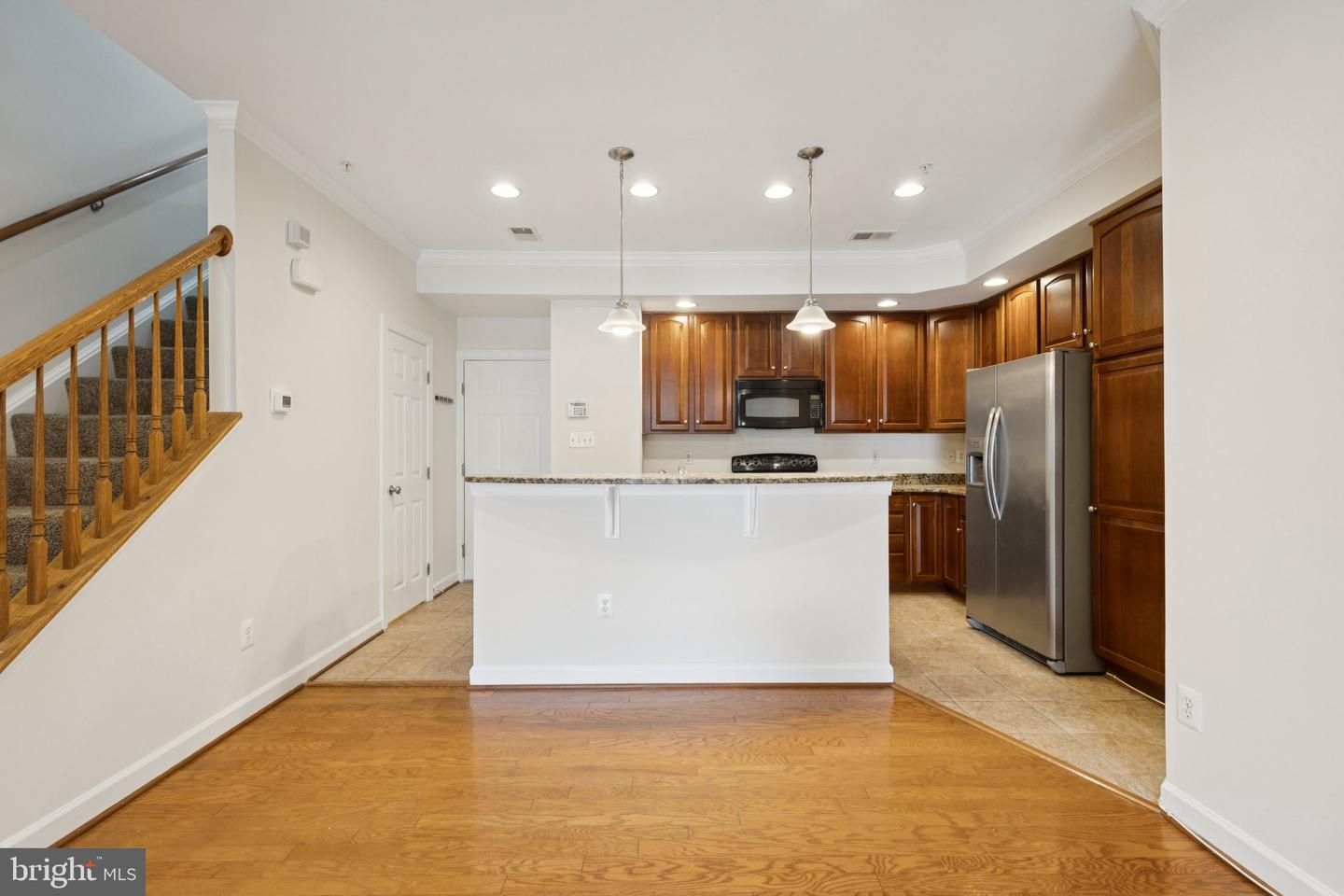 2576 EASTBOURNE DR, WOODBRIDGE, Virginia 22191, 2 Bedrooms Bedrooms, ,2 BathroomsBathrooms,Residential,For sale,2576 EASTBOURNE DR,VAPW2104568 MLS # VAPW2104568