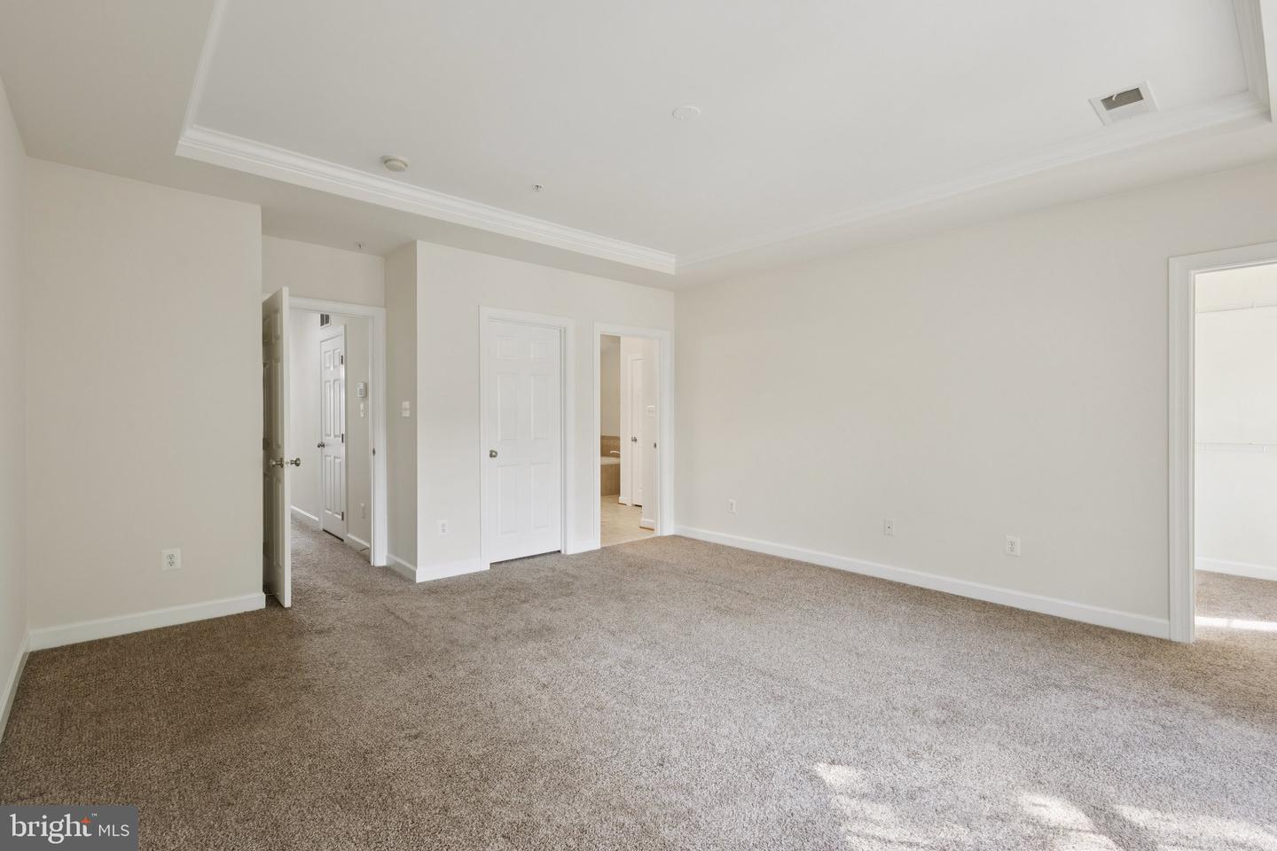 2576 EASTBOURNE DR, WOODBRIDGE, Virginia 22191, 2 Bedrooms Bedrooms, ,2 BathroomsBathrooms,Residential,For sale,2576 EASTBOURNE DR,VAPW2104568 MLS # VAPW2104568