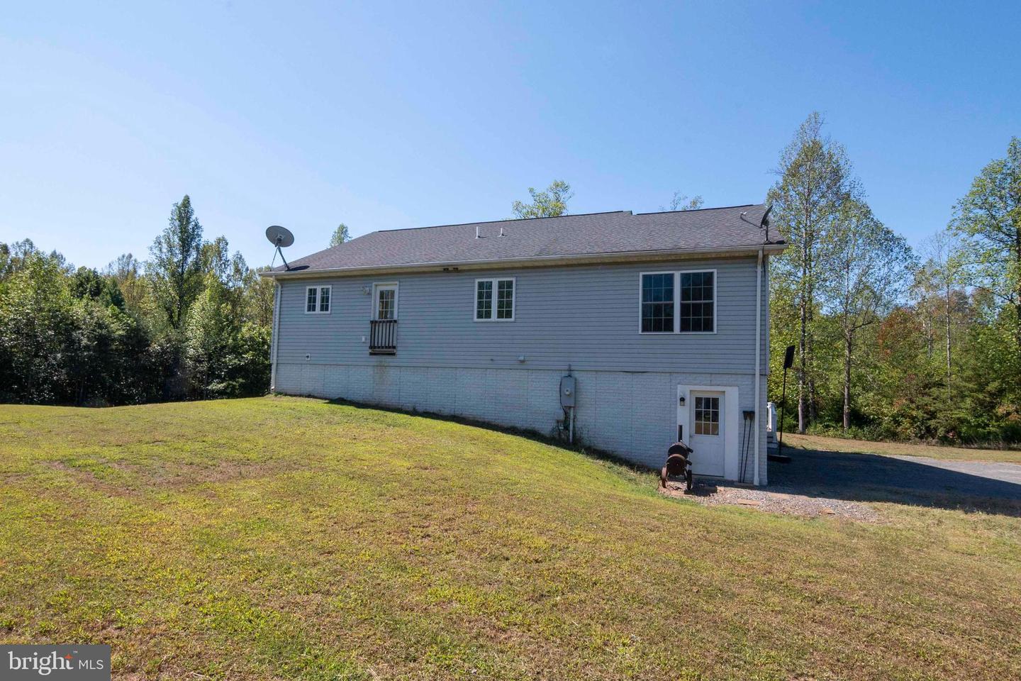 21281 OLD MILL RD, CULPEPER, Virginia 22701, 3 Bedrooms Bedrooms, ,2 BathroomsBathrooms,Residential,For sale,21281 OLD MILL RD,VACU2011652 MLS # VACU2011652