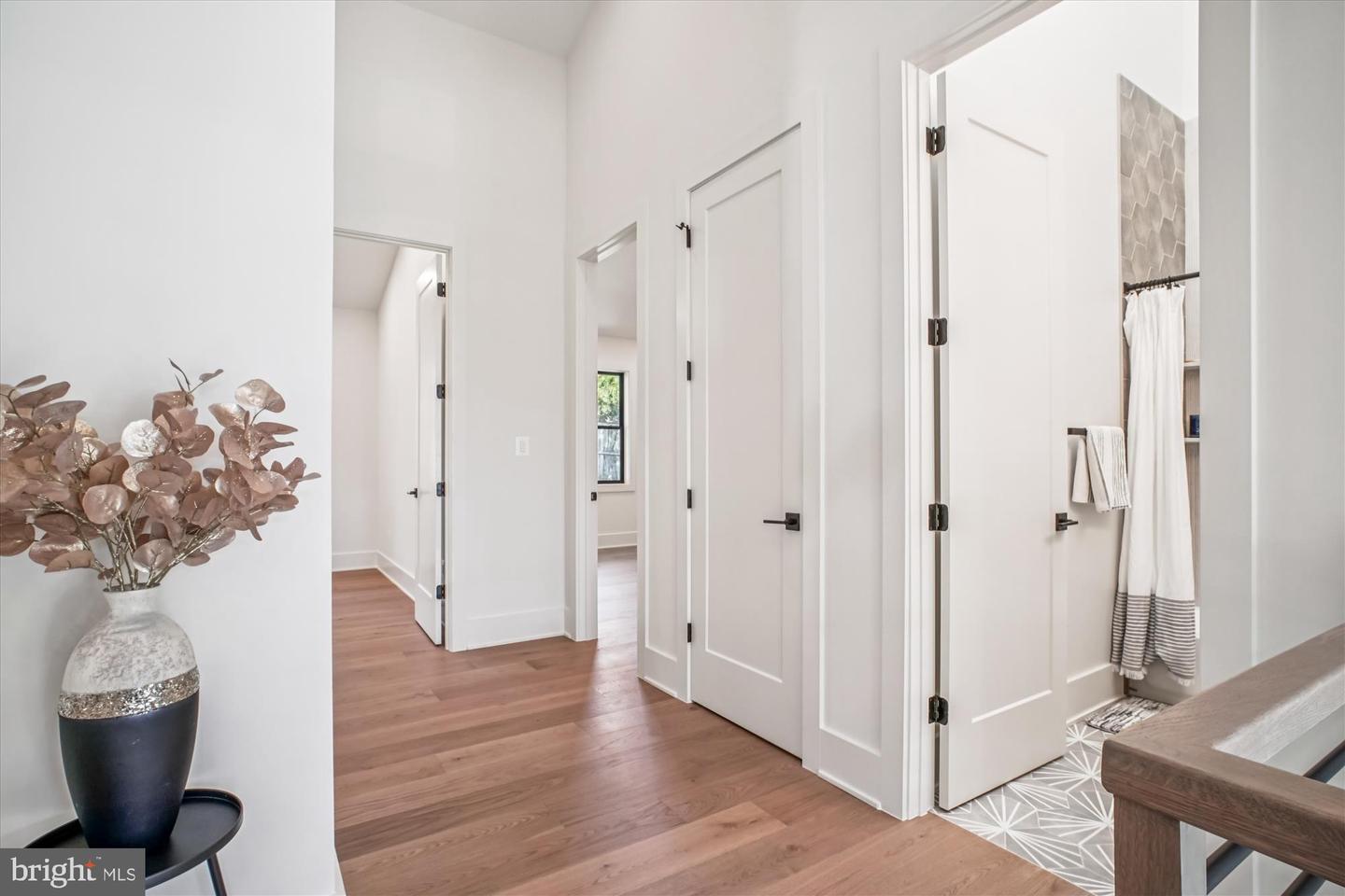 3126 HEADROW CIR, FALLS CHURCH, Virginia 22042, 5 Bedrooms Bedrooms, ,4 BathroomsBathrooms,Residential,For sale,3126 HEADROW CIR,VAFX2268594 MLS # VAFX2268594