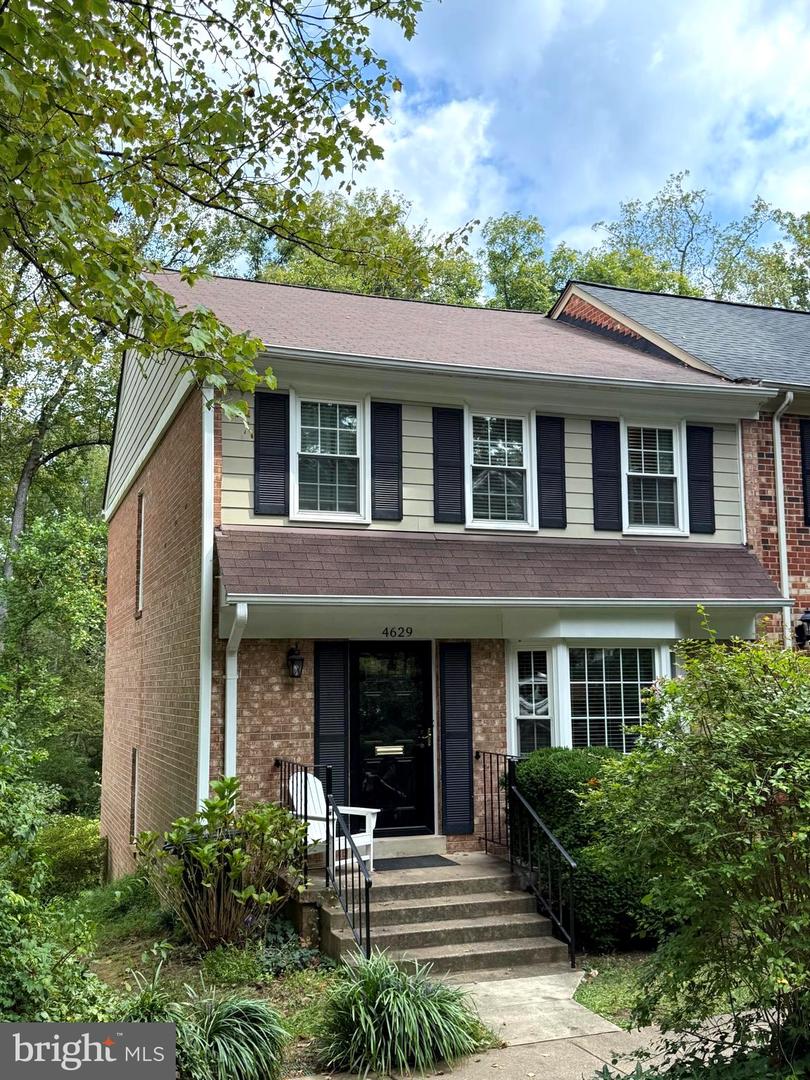 4629 BRIAR PATCH CT, FAIRFAX, Virginia 22032, 4 Bedrooms Bedrooms, ,2 BathroomsBathrooms,Residential,For sale,4629 BRIAR PATCH CT,VAFX2268610 MLS # VAFX2268610