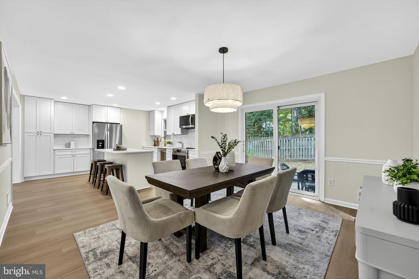 5006 LONE OAK PL, FAIRFAX, Virginia 22032, 4 Bedrooms Bedrooms, ,3 BathroomsBathrooms,Residential,For sale,5006 LONE OAK PL,VAFX2268644 MLS # VAFX2268644