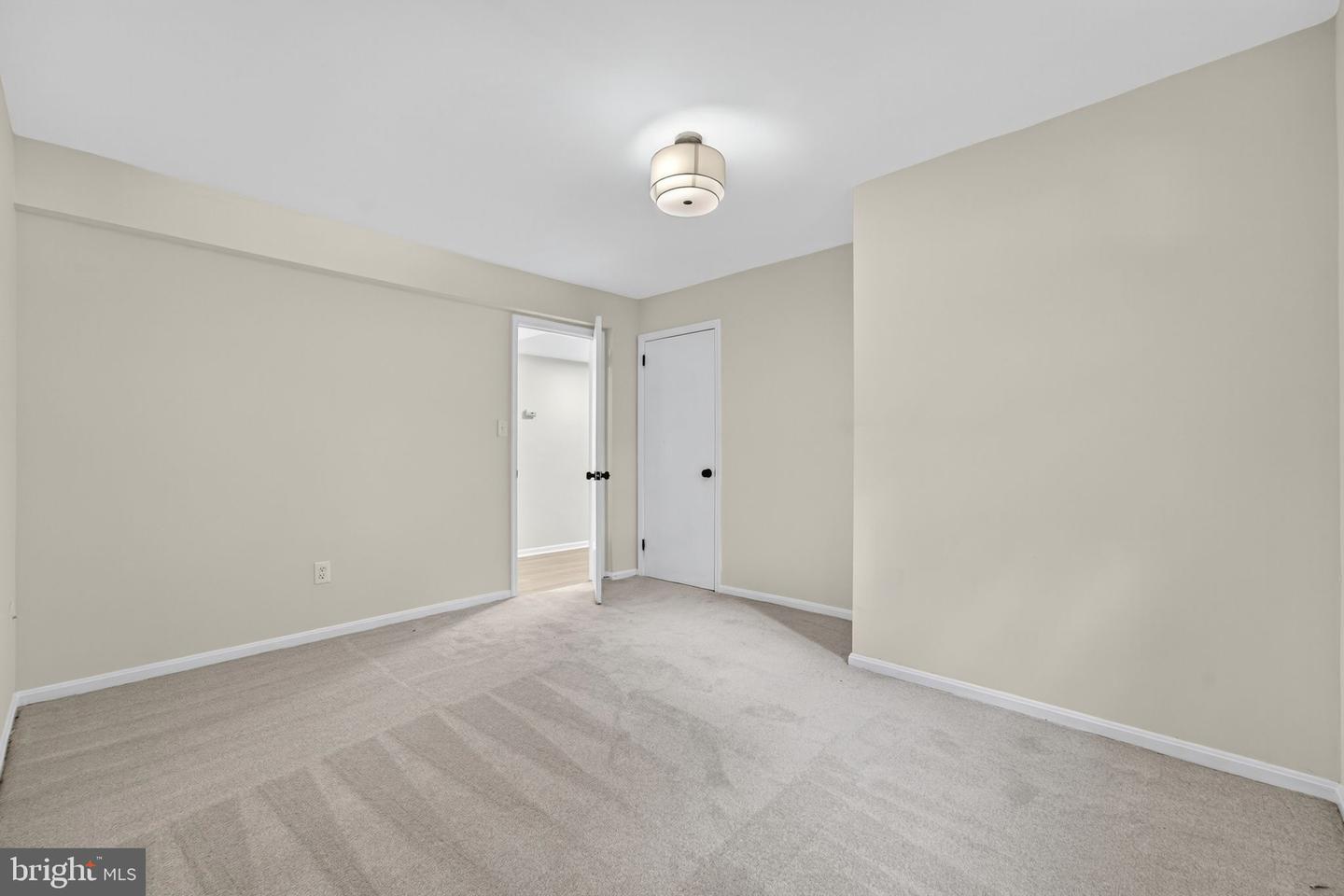 5006 LONE OAK PL, FAIRFAX, Virginia 22032, 4 Bedrooms Bedrooms, ,3 BathroomsBathrooms,Residential,For sale,5006 LONE OAK PL,VAFX2268644 MLS # VAFX2268644
