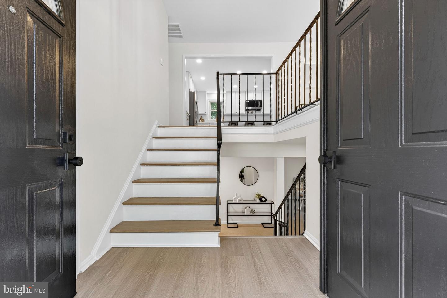 5006 LONE OAK PL, FAIRFAX, Virginia 22032, 4 Bedrooms Bedrooms, ,3 BathroomsBathrooms,Residential,For sale,5006 LONE OAK PL,VAFX2268644 MLS # VAFX2268644