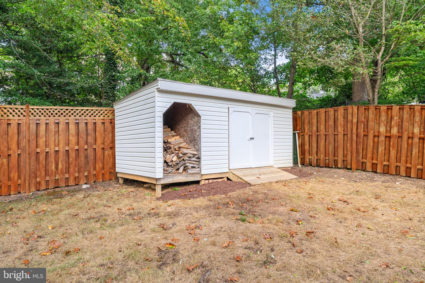5006 LONE OAK PL, FAIRFAX, Virginia 22032, 4 Bedrooms Bedrooms, ,3 BathroomsBathrooms,Residential,For sale,5006 LONE OAK PL,VAFX2268644 MLS # VAFX2268644