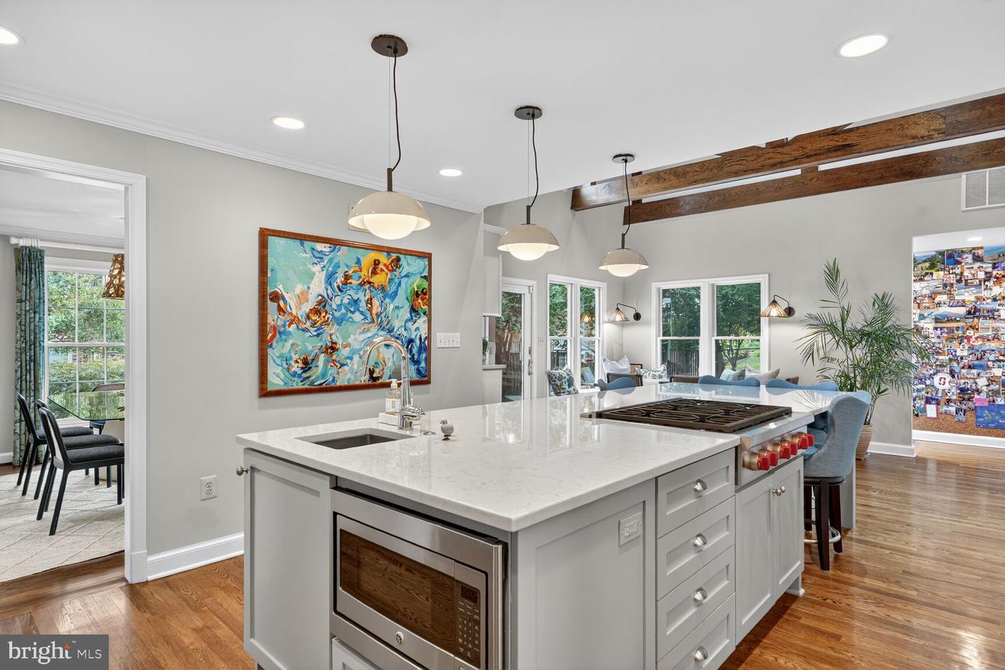 3122 N NOTTINGHAM ST N, ARLINGTON, Virginia 22207, 4 Bedrooms Bedrooms, ,3 BathroomsBathrooms,Residential,For sale,3122 N NOTTINGHAM ST N,VAAR2064052 MLS # VAAR2064052