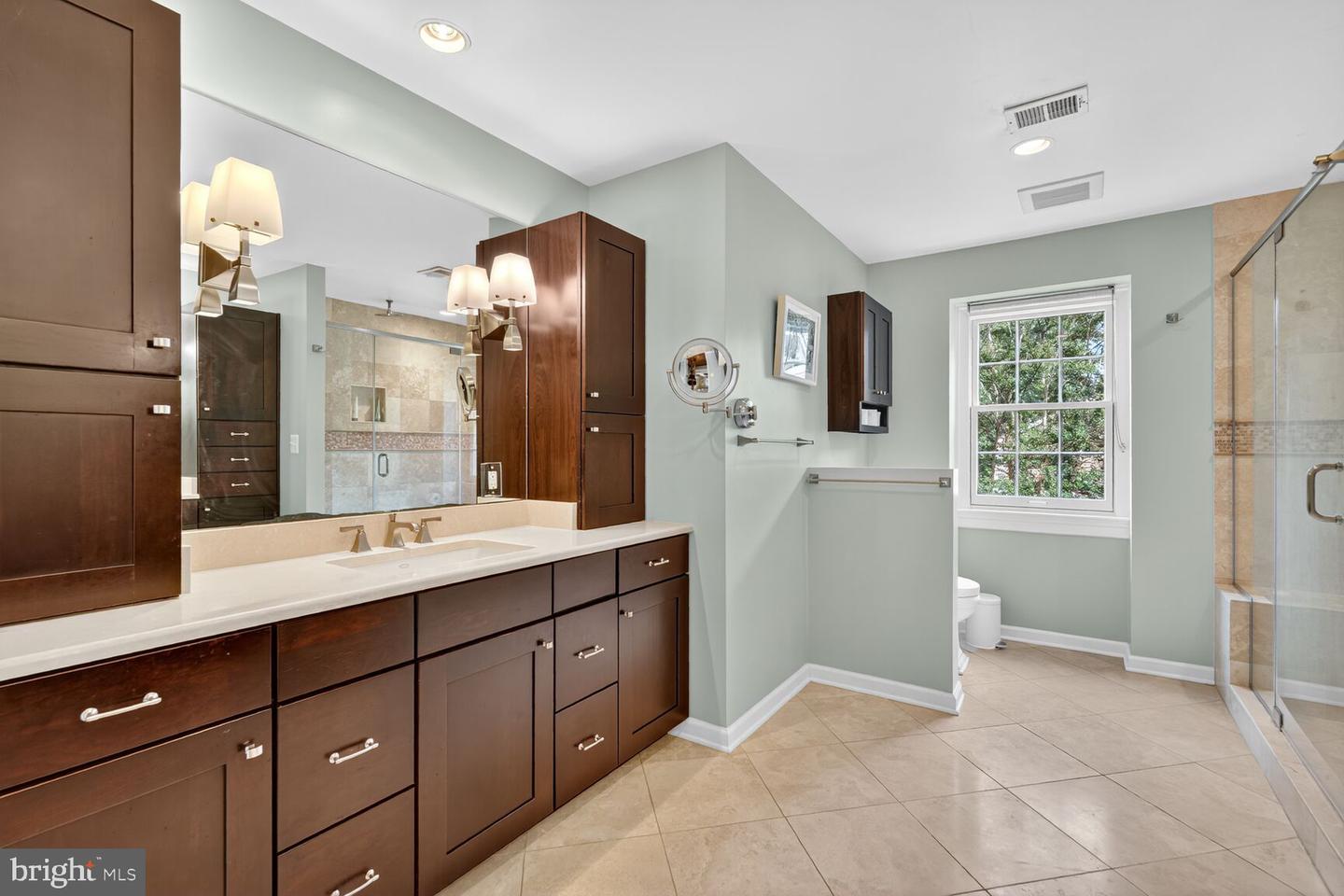 3122 N NOTTINGHAM ST N, ARLINGTON, Virginia 22207, 4 Bedrooms Bedrooms, ,3 BathroomsBathrooms,Residential,For sale,3122 N NOTTINGHAM ST N,VAAR2064052 MLS # VAAR2064052