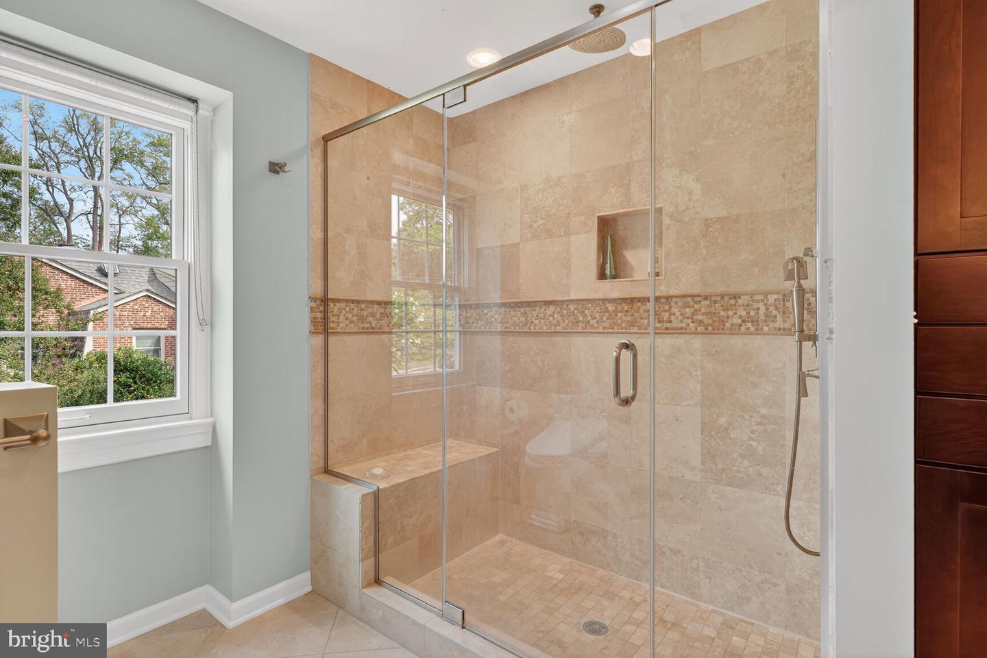 3122 N NOTTINGHAM ST N, ARLINGTON, Virginia 22207, 4 Bedrooms Bedrooms, ,3 BathroomsBathrooms,Residential,For sale,3122 N NOTTINGHAM ST N,VAAR2064052 MLS # VAAR2064052