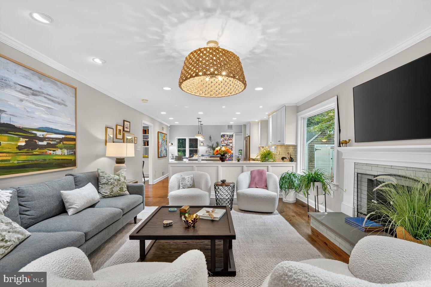 3122 N NOTTINGHAM ST N, ARLINGTON, Virginia 22207, 4 Bedrooms Bedrooms, ,3 BathroomsBathrooms,Residential,For sale,3122 N NOTTINGHAM ST N,VAAR2064052 MLS # VAAR2064052
