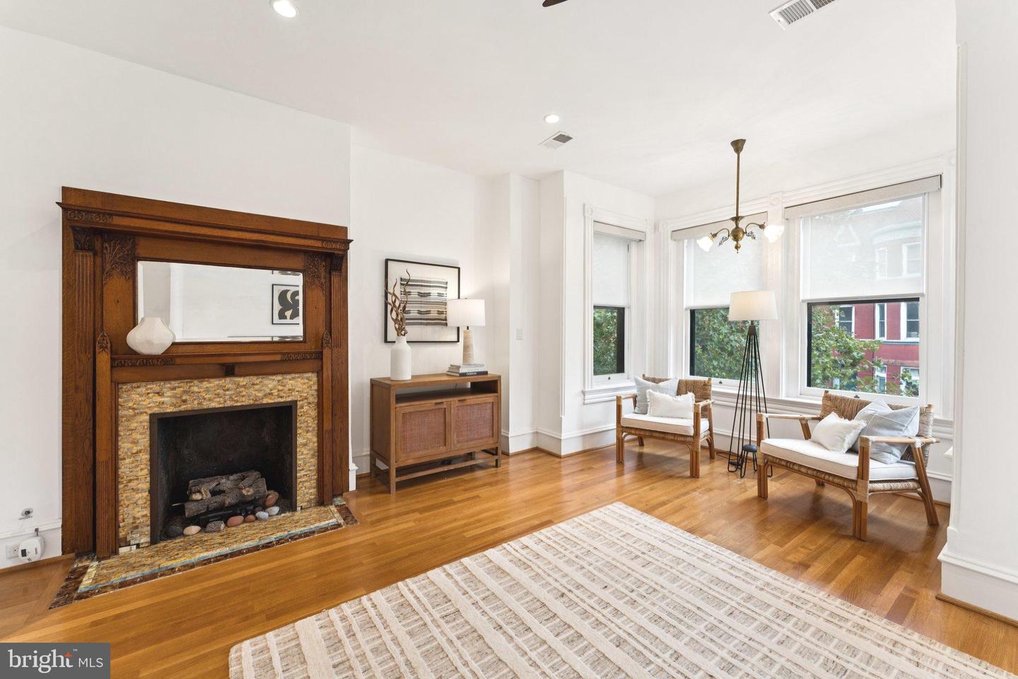 1620 S ST NW, WASHINGTON, District Of Columbia 20009, 5 Bedrooms Bedrooms, ,5 BathroomsBathrooms,Residential,For sale,1620 S ST NW,DCDC2223642 MLS # DCDC2223642